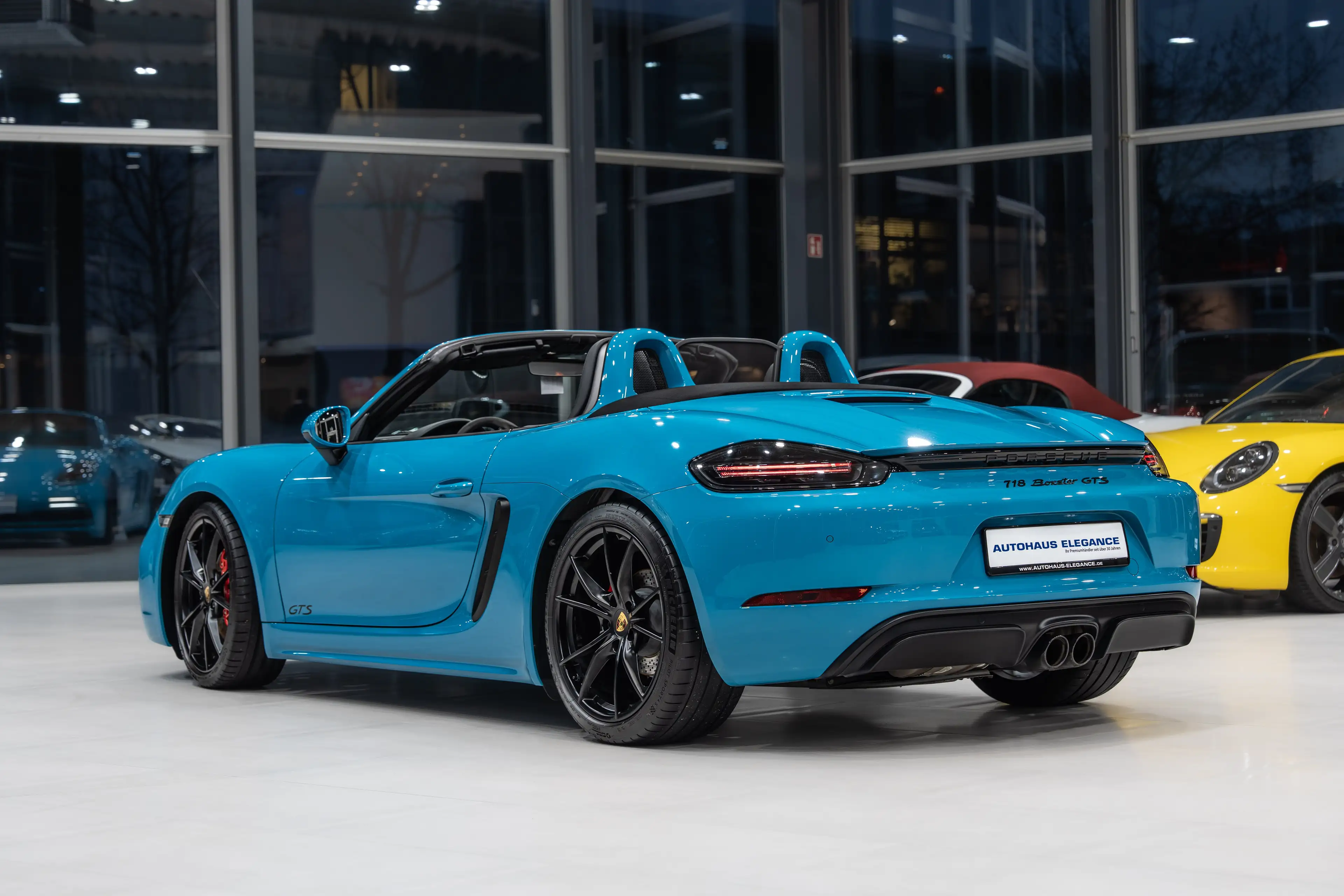 Porsche 718 GTS*SPORTSITZE+*PDLS+*PERF.ABGAS*PDK* — photo 3