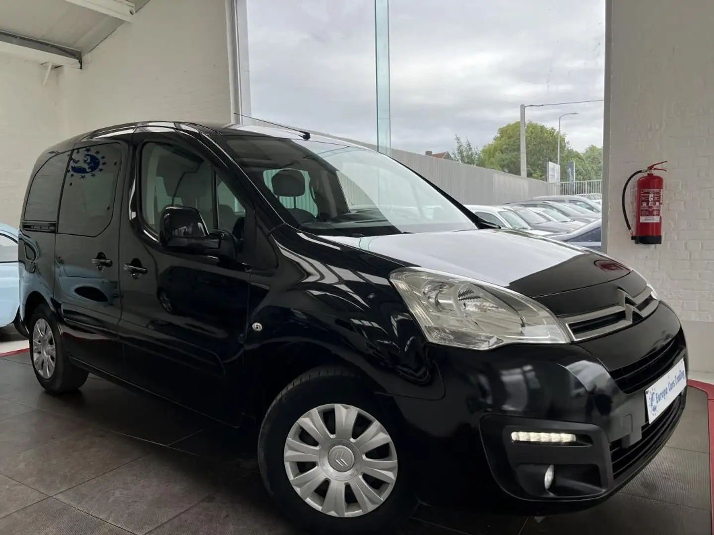 Citroen Berlingo Multispace 110 ch 1er MAIN GAR 12M Noir - 2