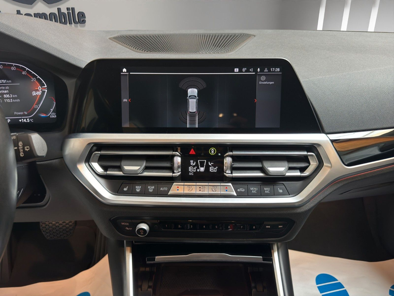 BMW 320 d Sport Line — photo 15