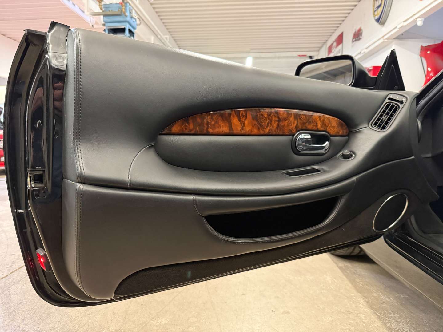 Aston Martin DB7 Vantage Coupé 12 Zylinder - - Joinsteer - #4