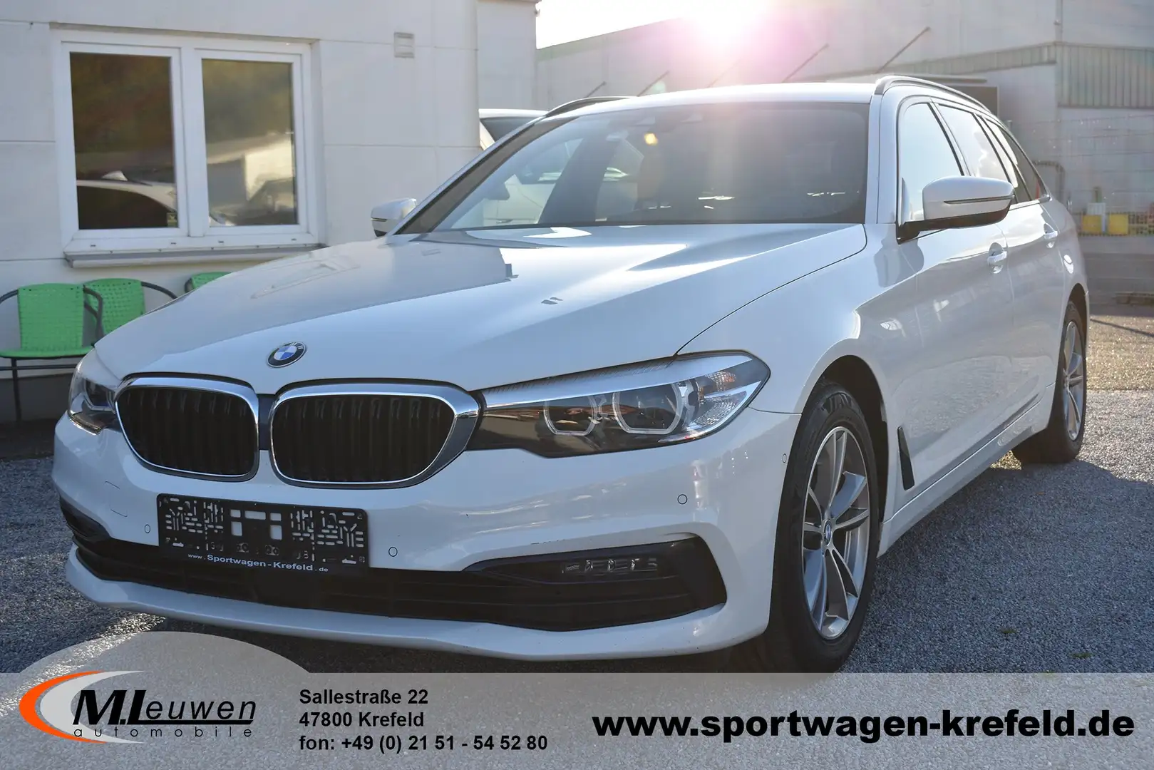 BMW 520 520d Touring Sport Line *PANO*LED*NAVI*LEDER*CAM Blanco - 1
