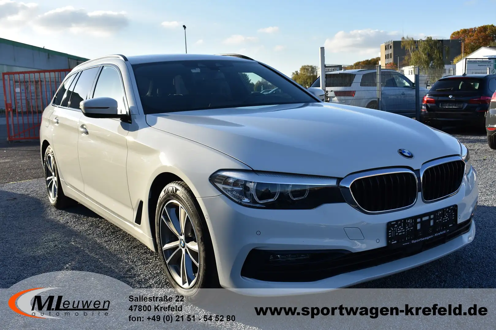 BMW 520 520d Touring Sport Line *PANO*LED*NAVI*LEDER*CAM Blanco - 2