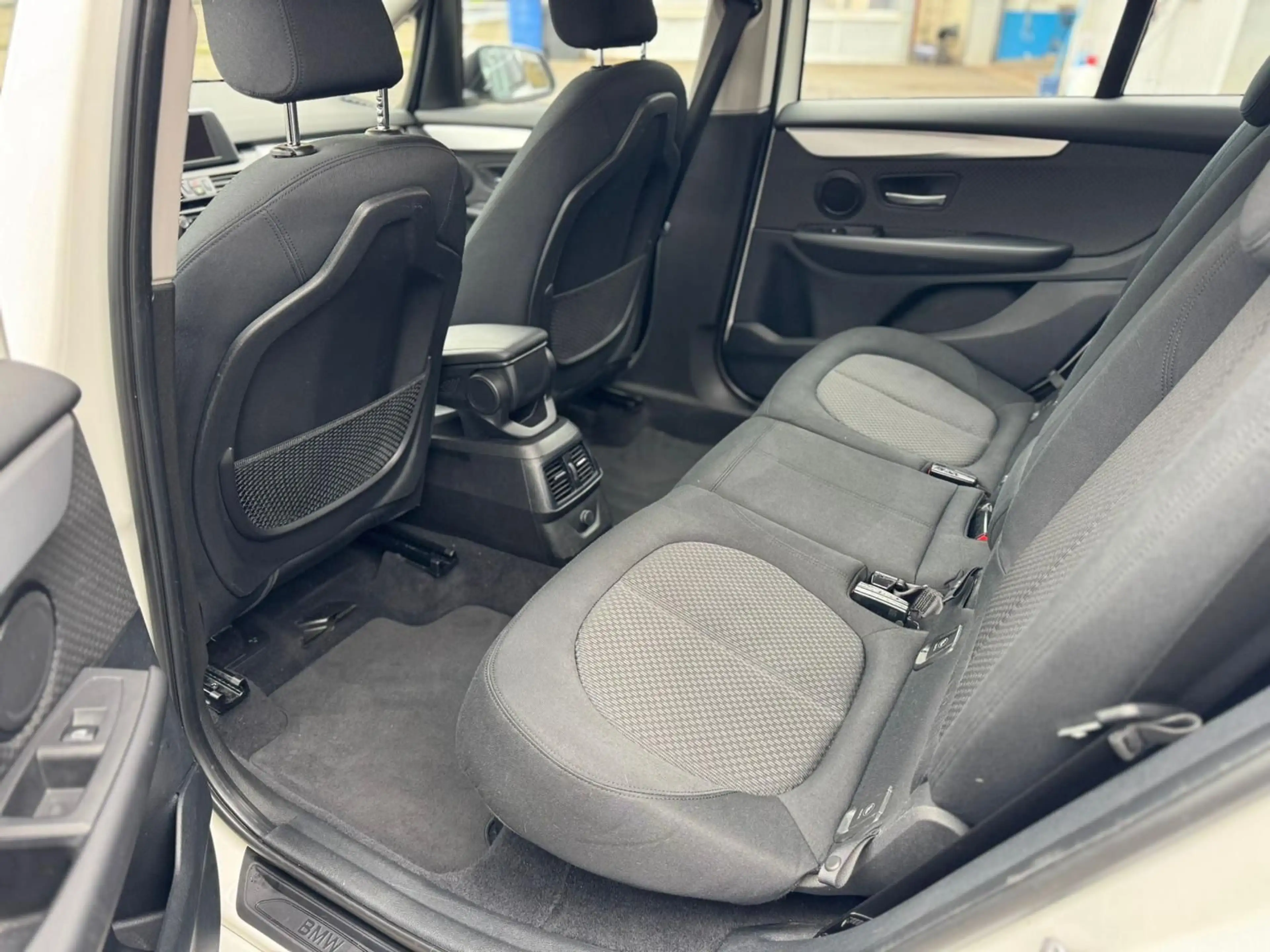 BMW 216 2 Gran Tourer 216 d Advantage*Neue TÜV* — photo 9
