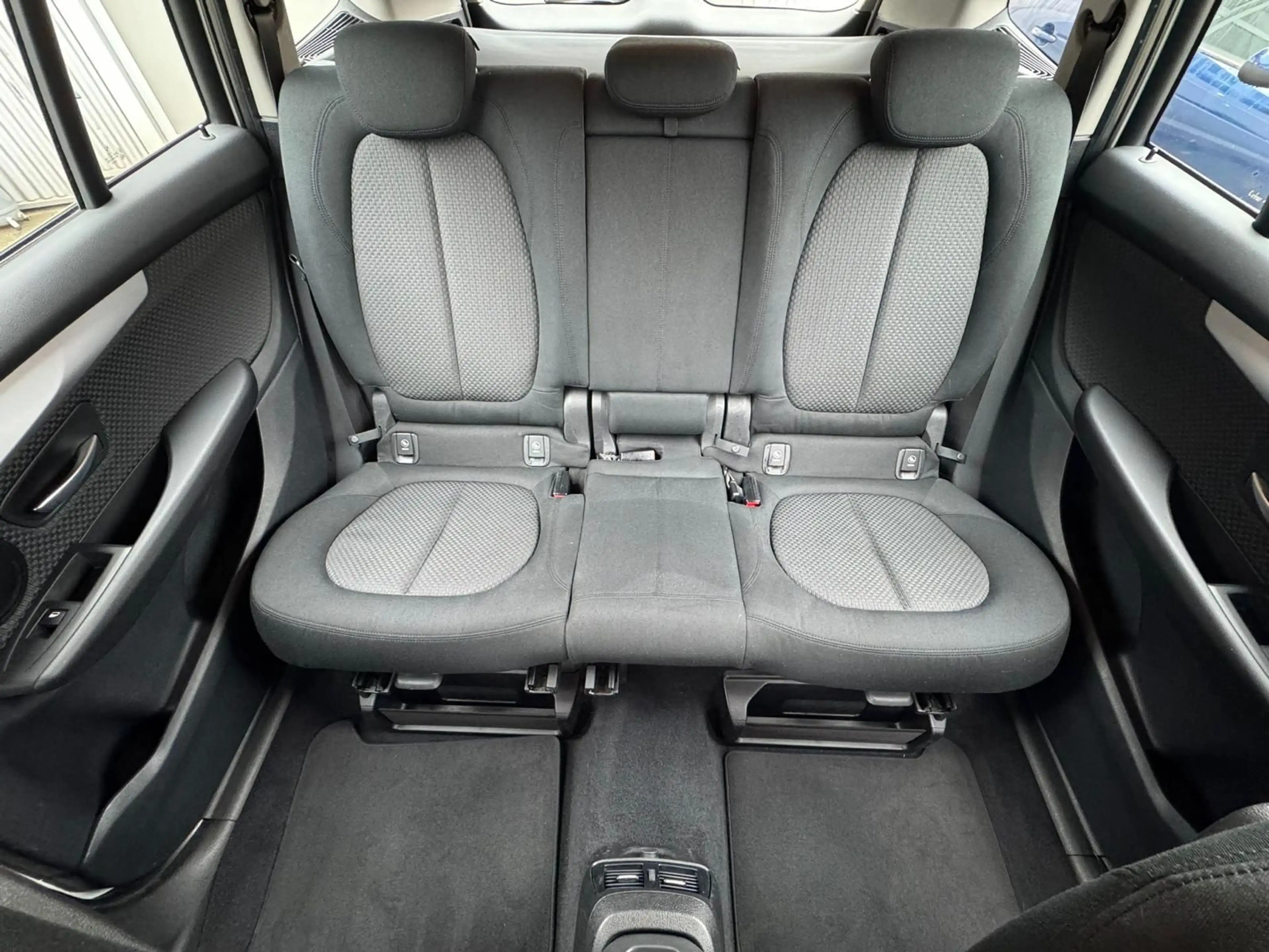BMW 216 2 Gran Tourer 216 d Advantage*Neue TÜV* — photo 13