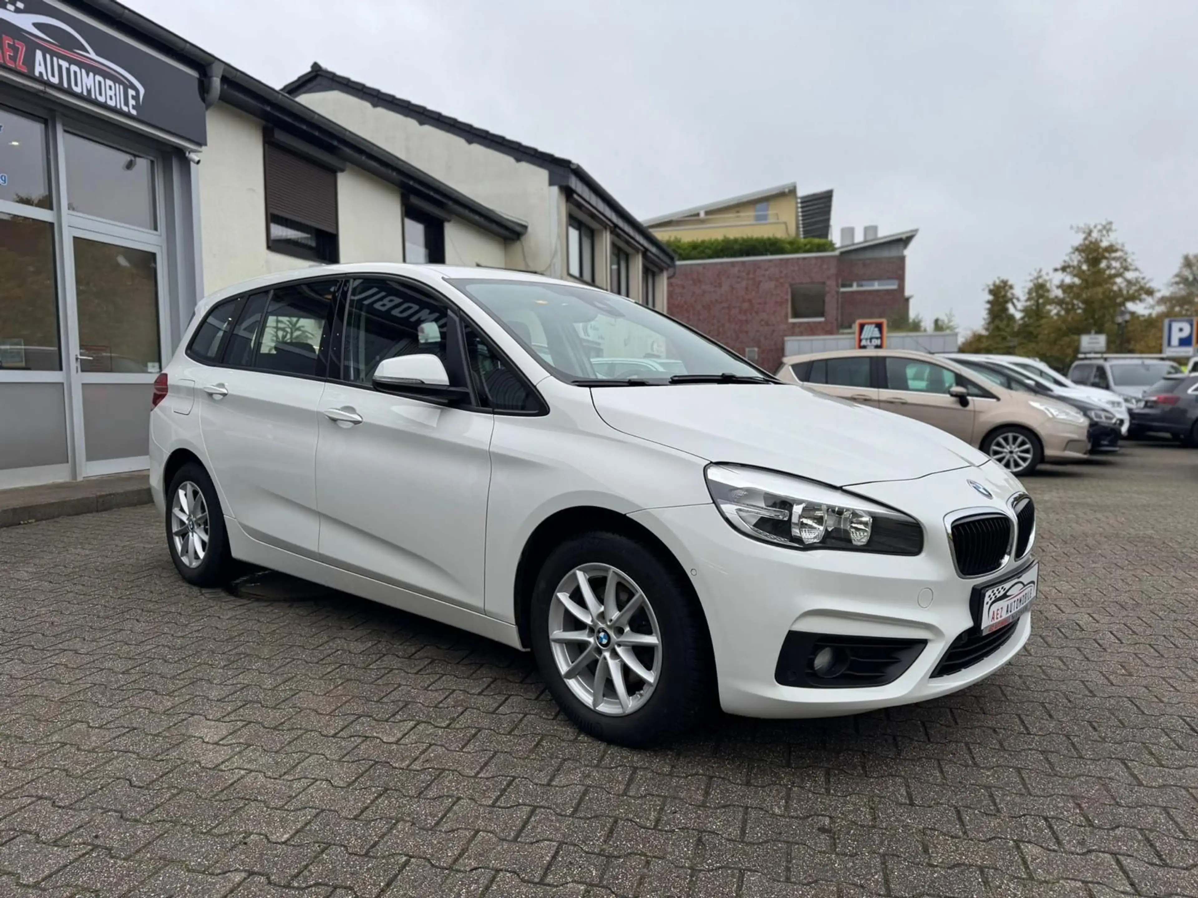 BMW 216 2 Gran Tourer 216 d Advantage*Neue TÜV* — photo 3