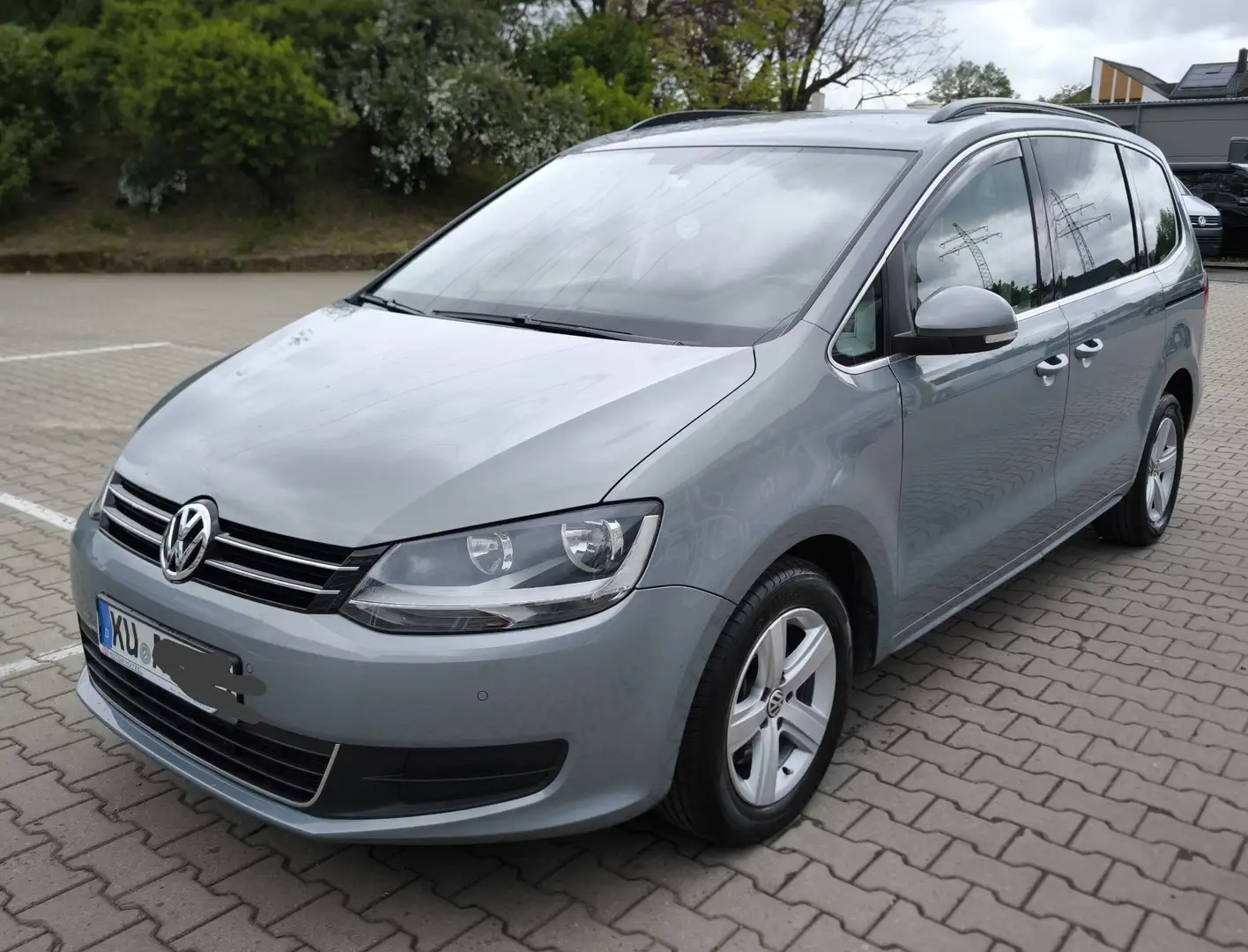 Volkswagen Sharan 2.0 TDI 4Motion BlueMotion Technology Comfortline - 1