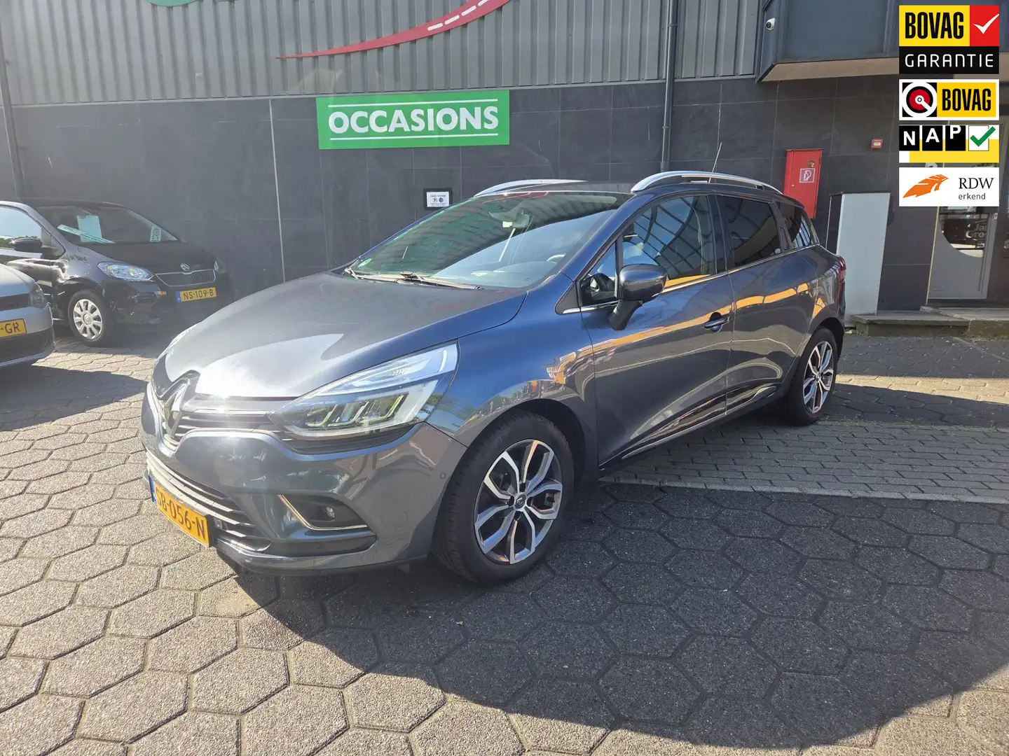 Renault Clio Estate 1.2 TCe Intens Grijs - 1
