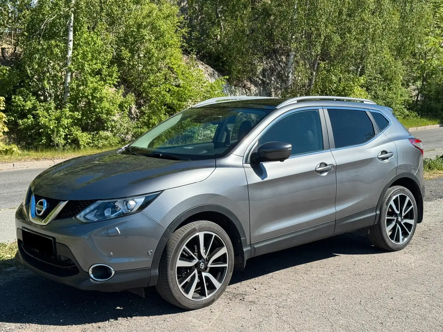 Nissan Qashqai Qashqai 1.2 DIG-T Xtronic TEKNA Grau - 1