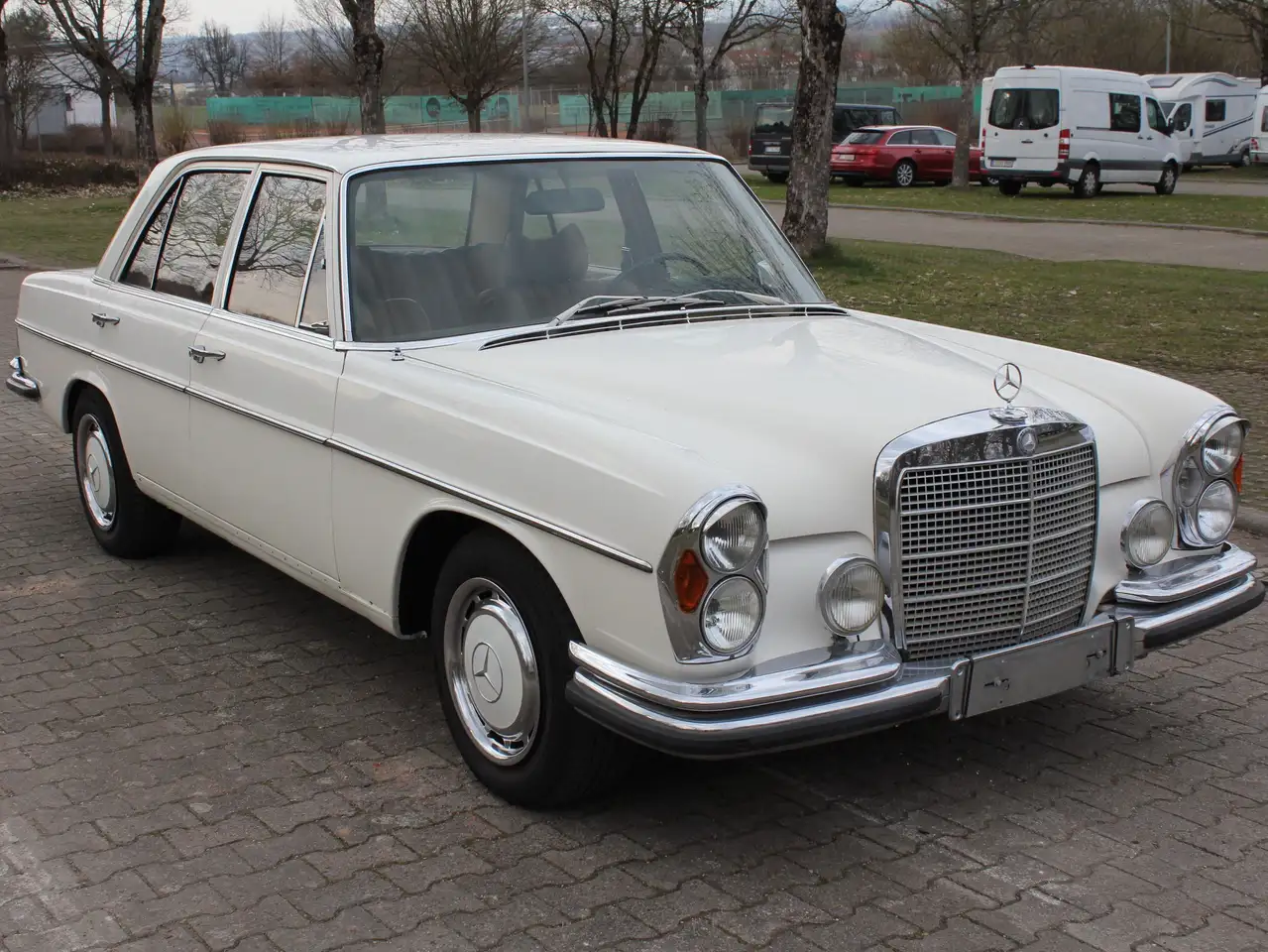 Mercedes-Benz S 280, foto 3