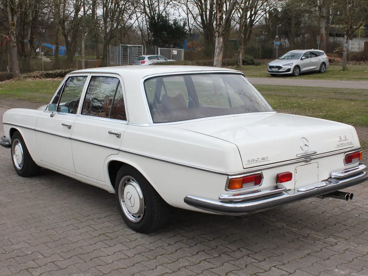 Mercedes-Benz S 280, foto 7