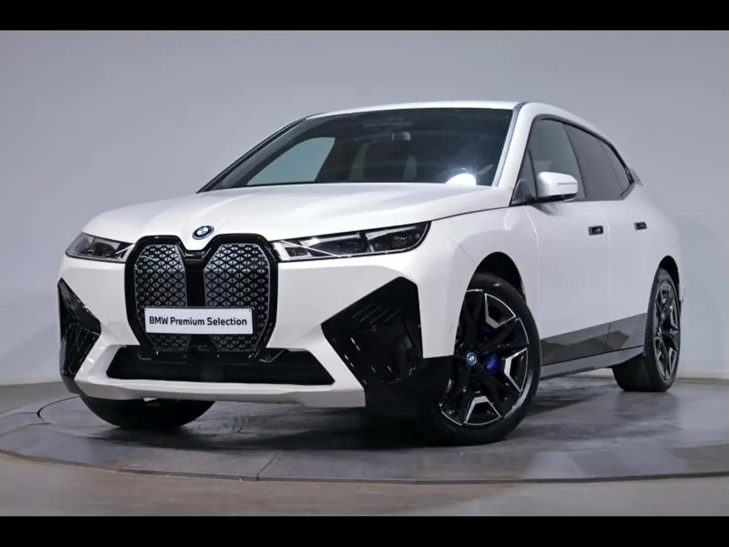 BMW iX xDrive40 Kit Sport Blanc - 1