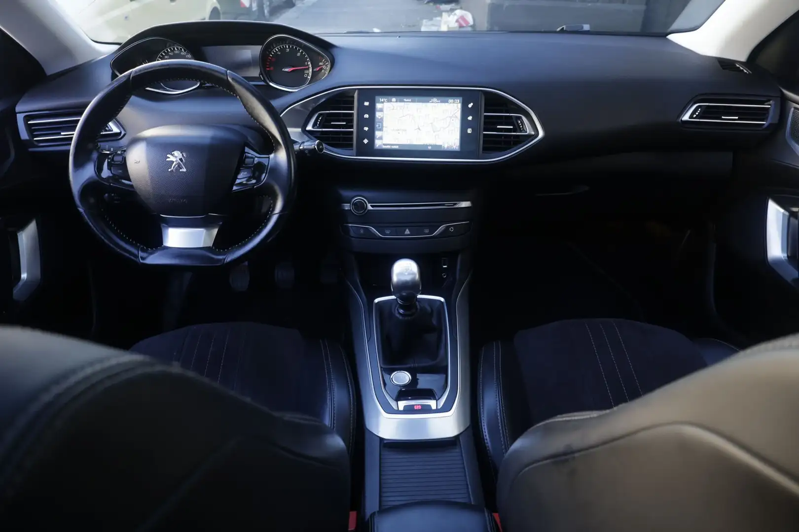 Peugeot 308 Peugeot 308 BlueHDi 120 S&S Allure TETTO NAVI Uni Bianco - 2