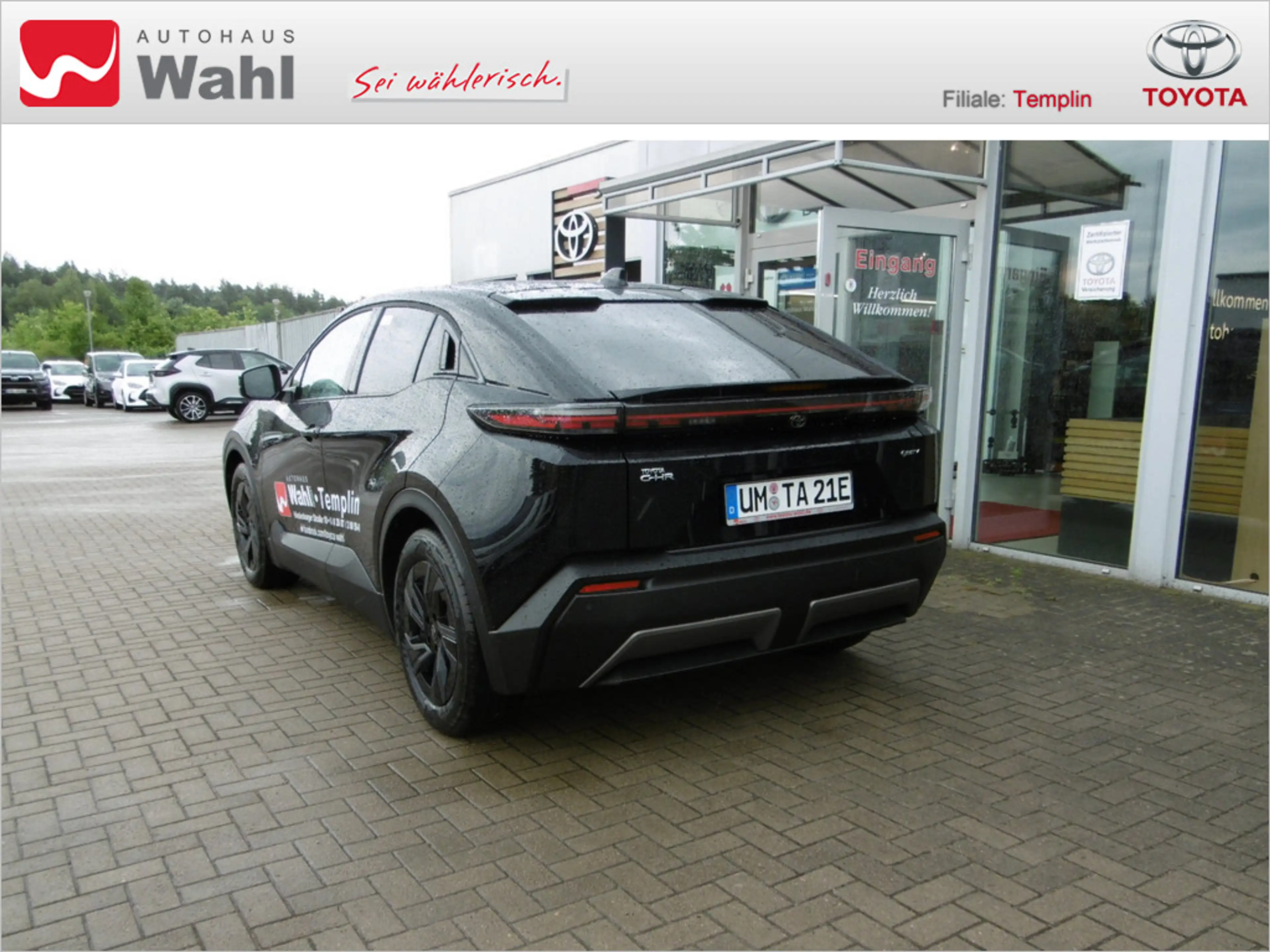 Toyota C-HR+ 165 kW Teamplayer — photo 3