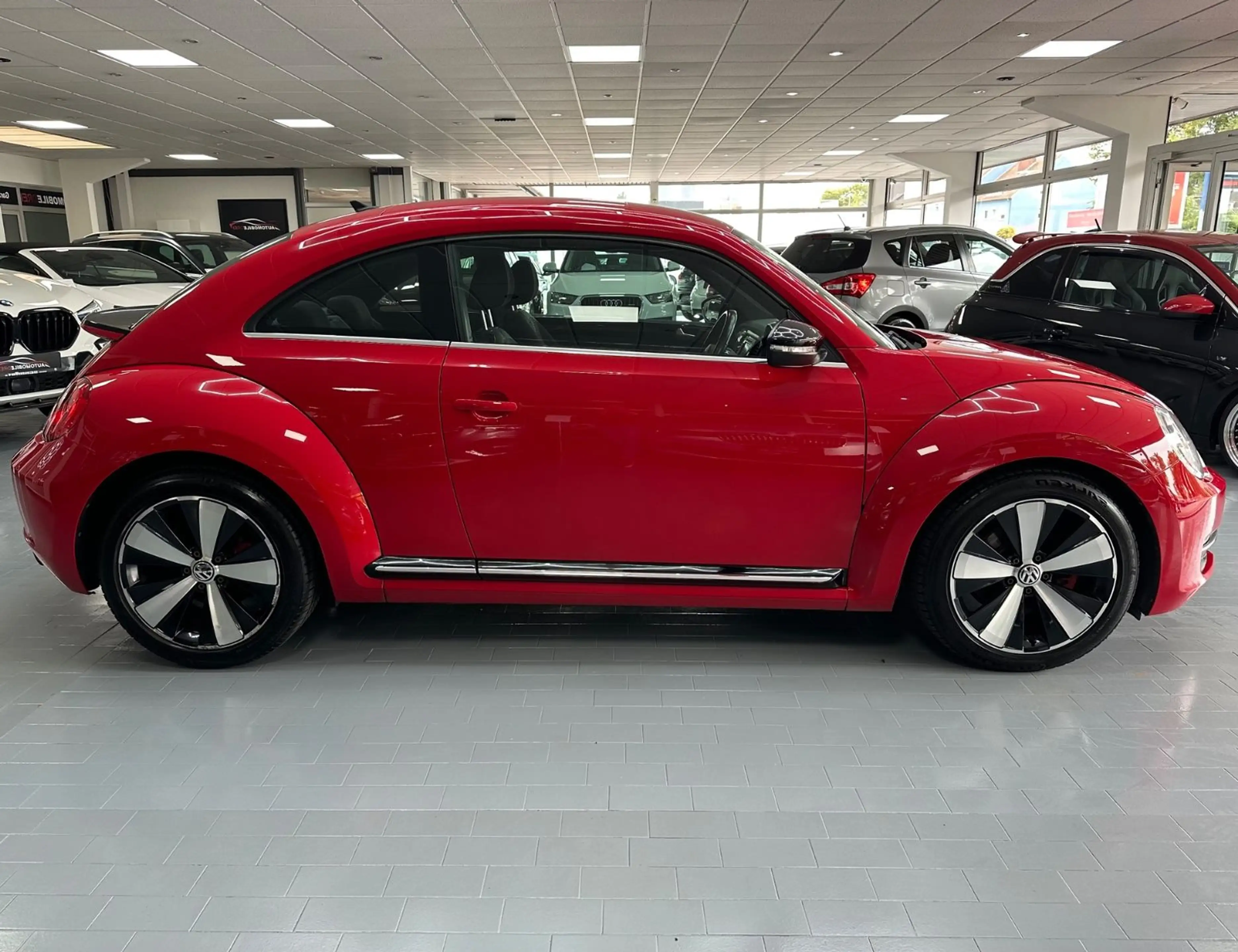 Volkswagen Beetle Sport 2.0 TSI/ DSG/ Allwetter — photo 6