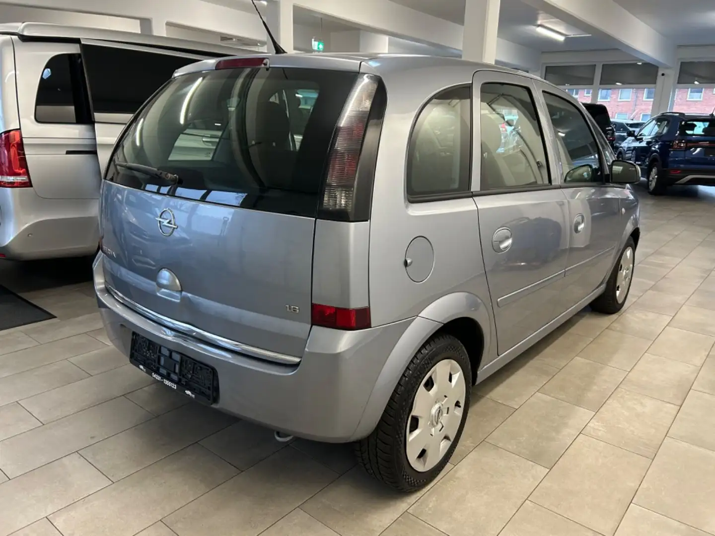Opel Meriva Edition Silber - 2