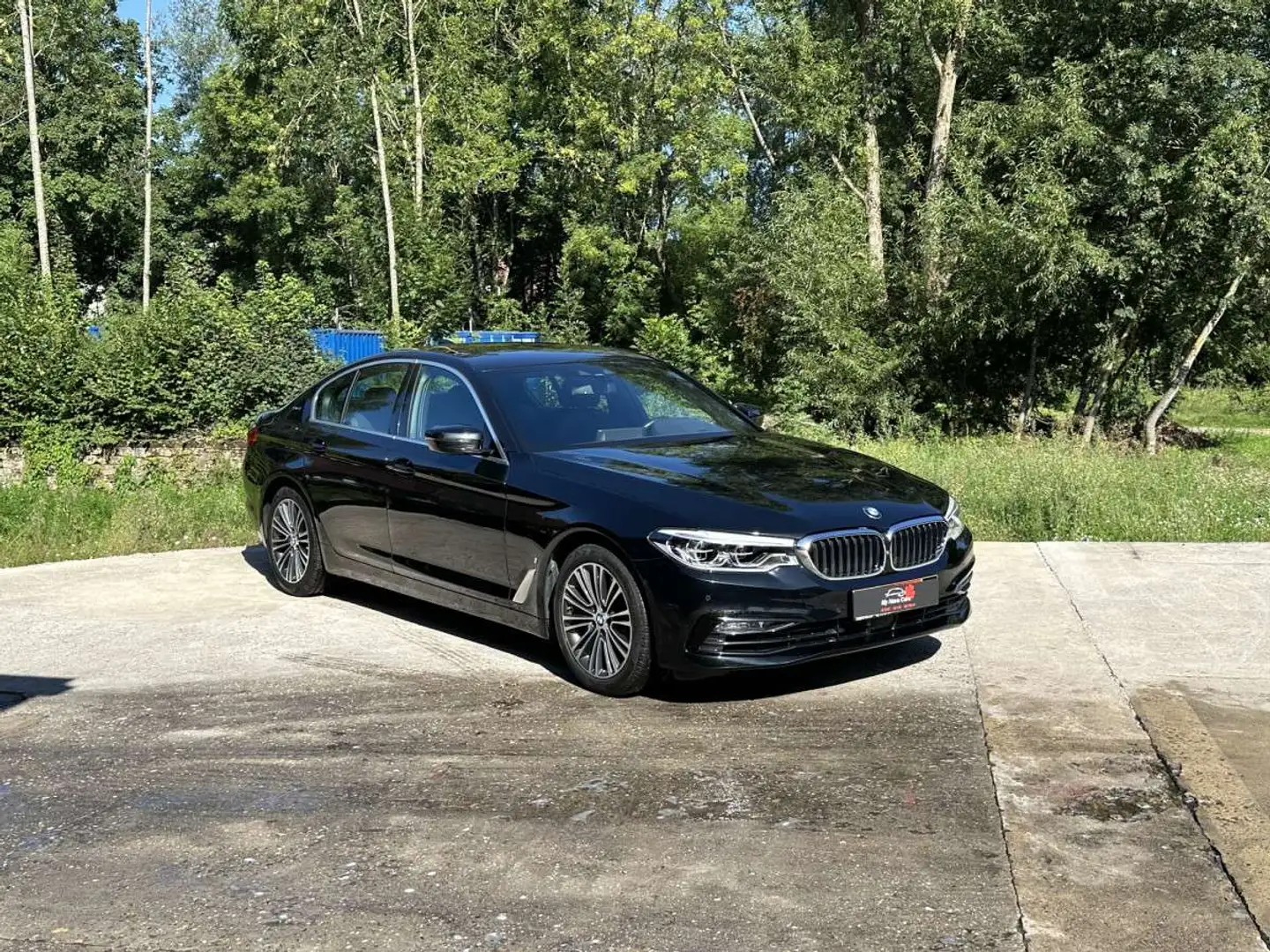 BMW 530 530E IPERFORMANCE 252CV PACK M Noir - 1