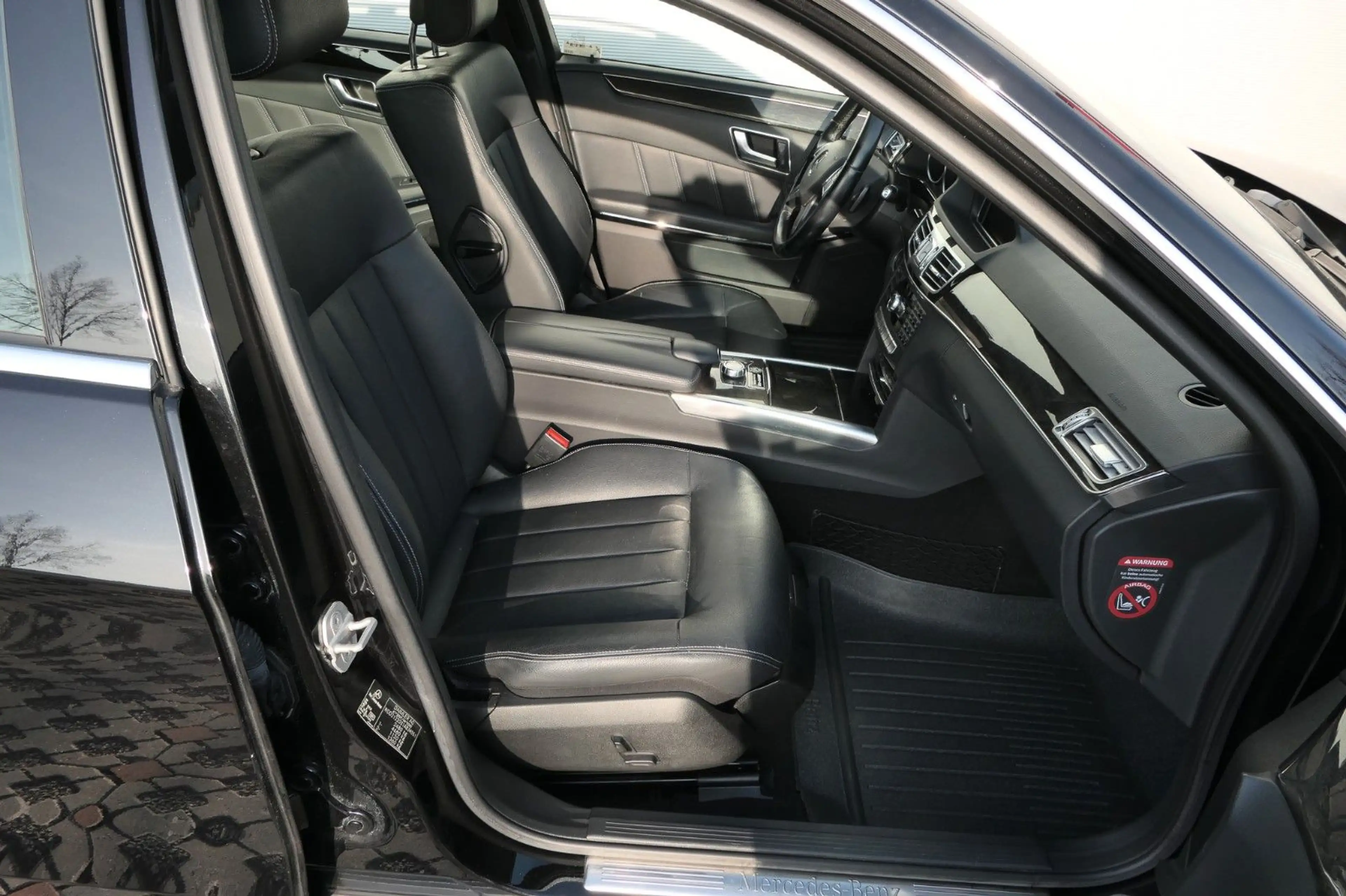 Mercedes-Benz E 250 CDI T-Modell BlueEfficiency Elegance — photo 13