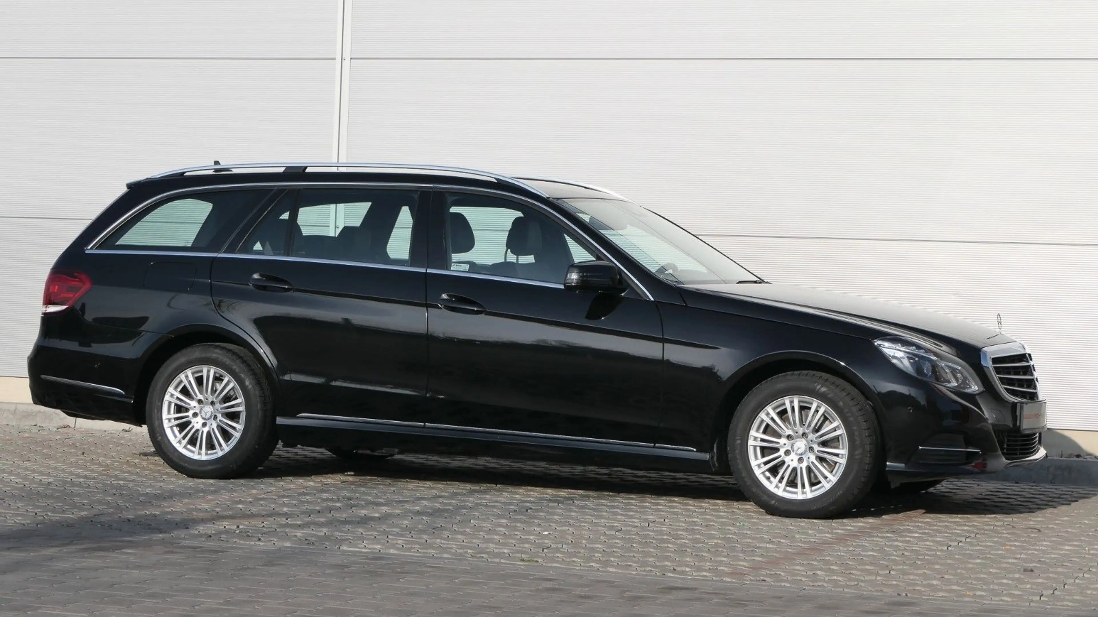 Mercedes-Benz E 250 CDI T-Modell BlueEfficiency Elegance — photo 6
