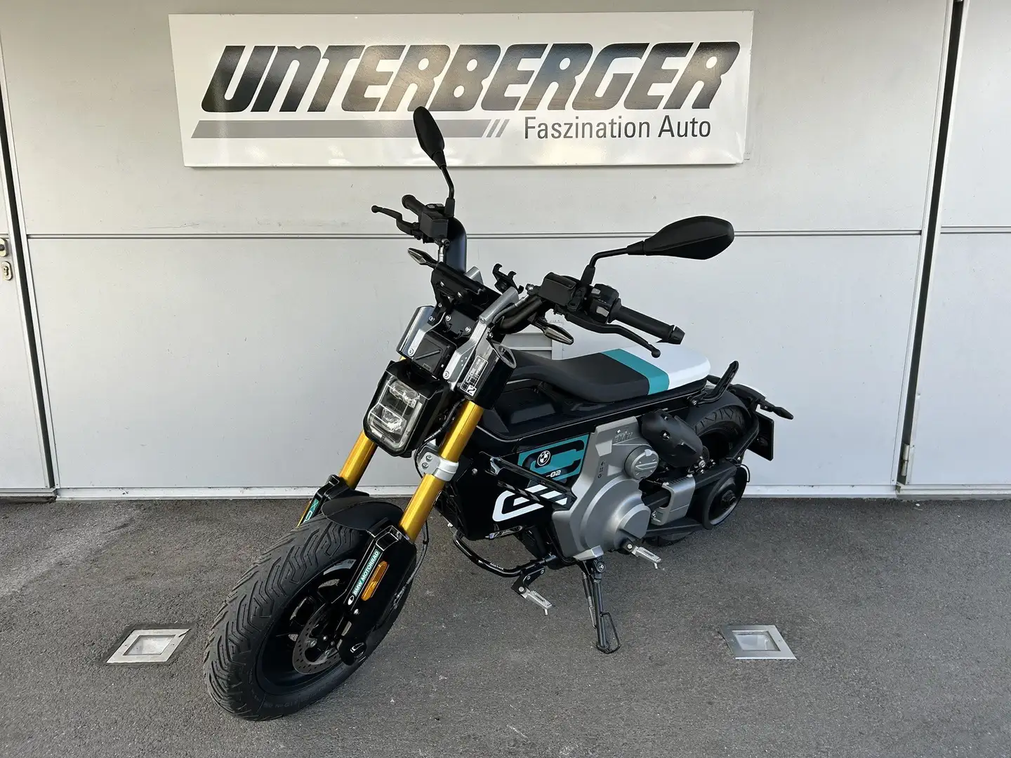 BMW CE 02 CE02 Negru - 2
