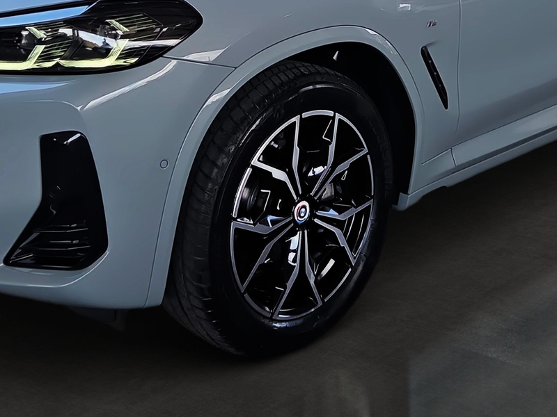 BMW X4 xDrive20i Aut. M-Paket /LED/Kamera/Leder/1.Besitz — photo 10