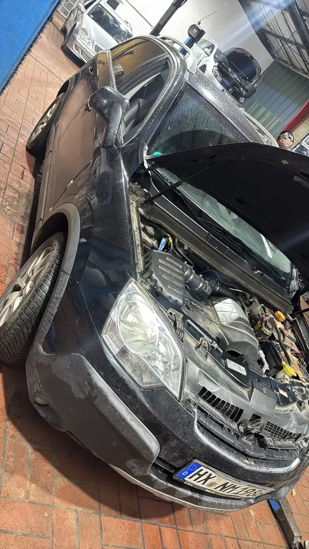 Opel Antara Edition 4x4 Zwart - 1