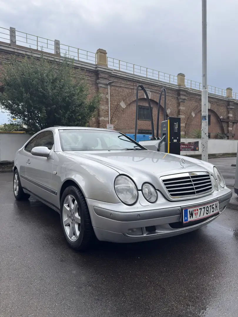 Mercedes-Benz CLK 430 Elegance Aut. V8 *Youngtimer *Vollaustattung Silber - 1