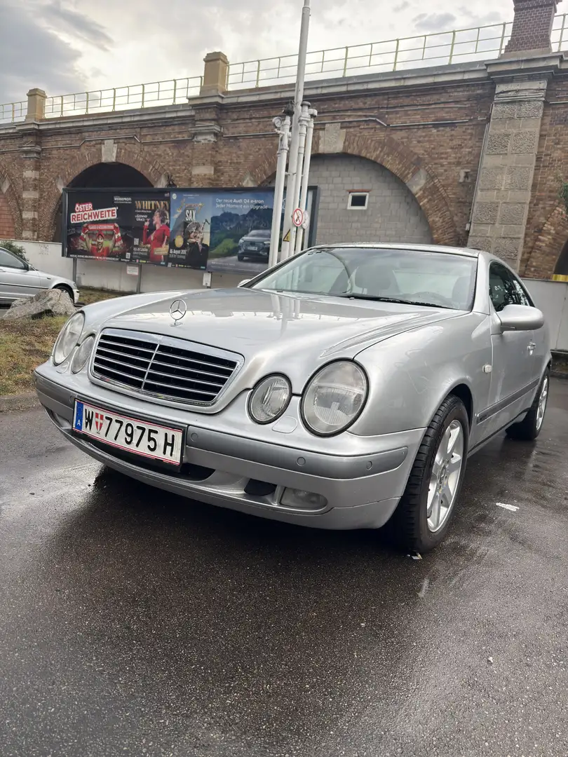Mercedes-Benz CLK 430 Elegance Aut. V8 *Youngtimer *Vollaustattung Silber - 2