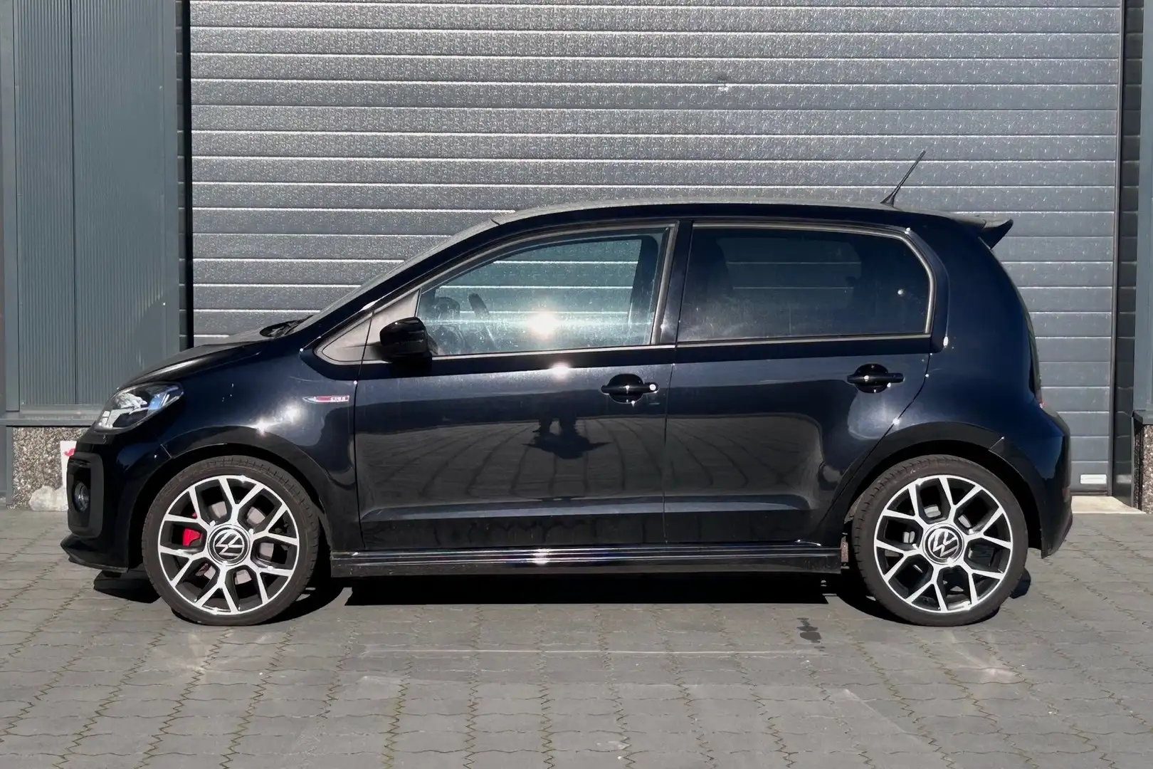 Volkswagen up! 1.0 TSI GTI 19930KM! NL-auto! 1e eig.! Schwarz - 2