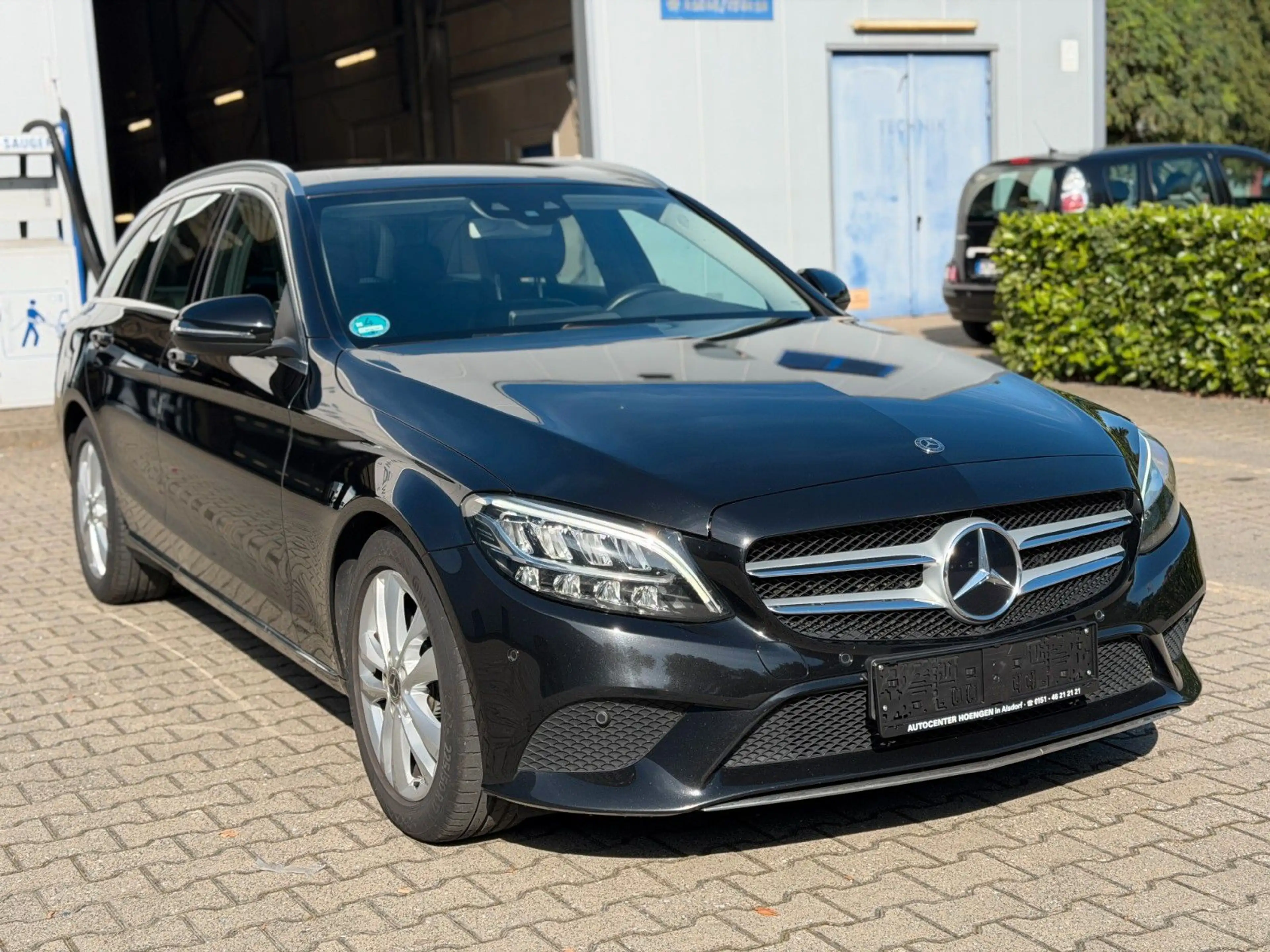 Mercedes-Benz C 220 d T-Modell*KeyL*LiveTraffic*Avantgarde*AHK — photo 6