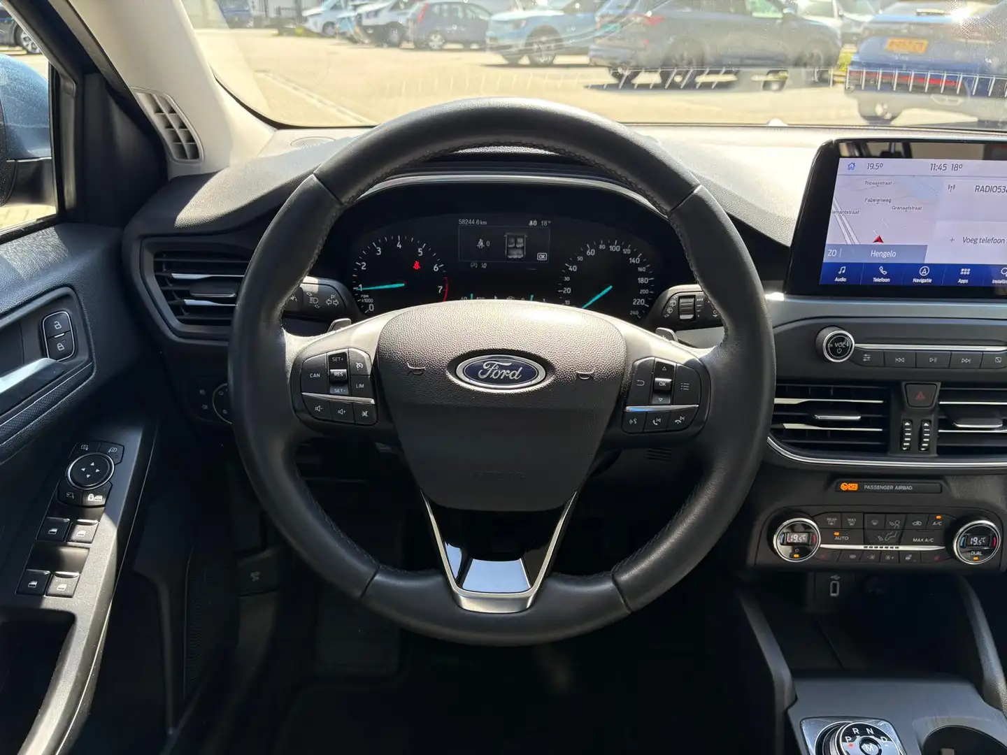 Ford Focus Wagon 1.5 EcoBoost Active Business AUTOMAAT! I Dea Blau - 2
