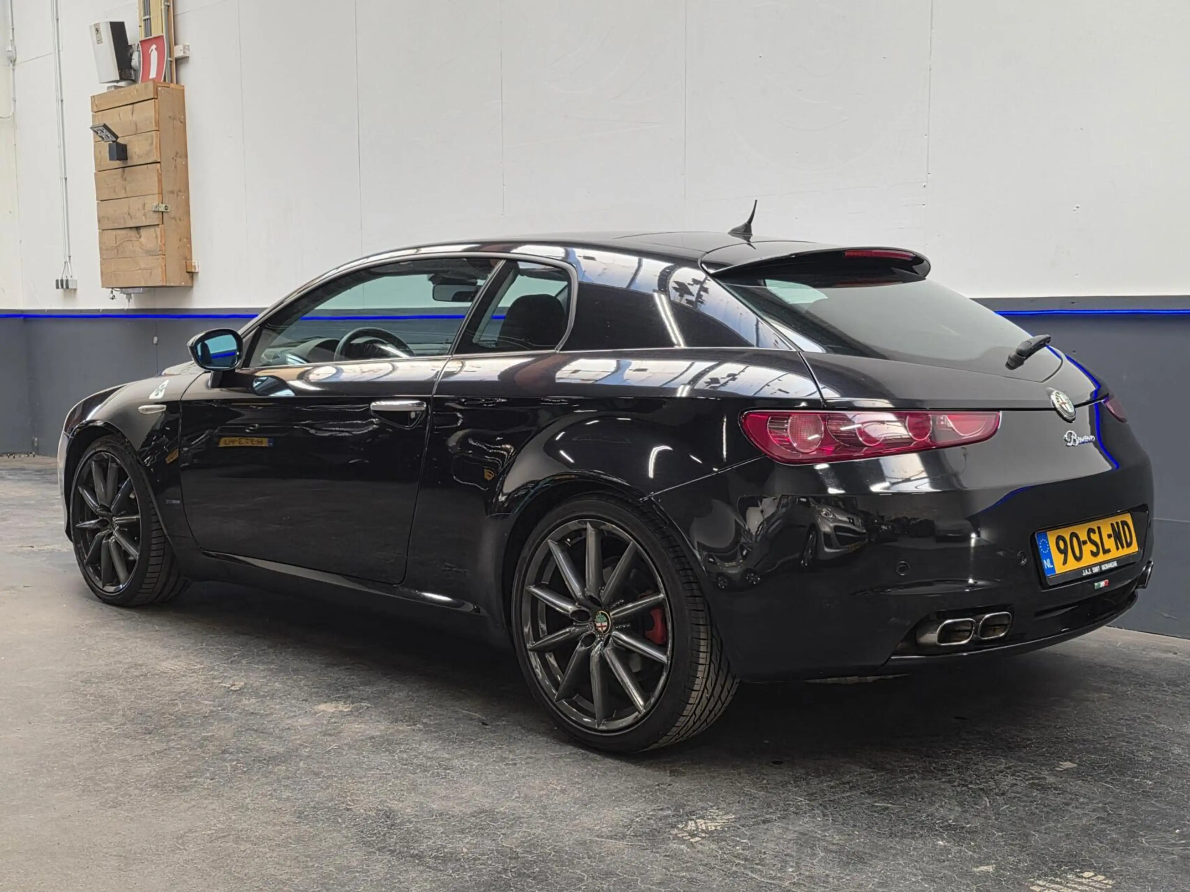 Alfa Romeo Brera 2.2 JTS SkyWindow — photo 6