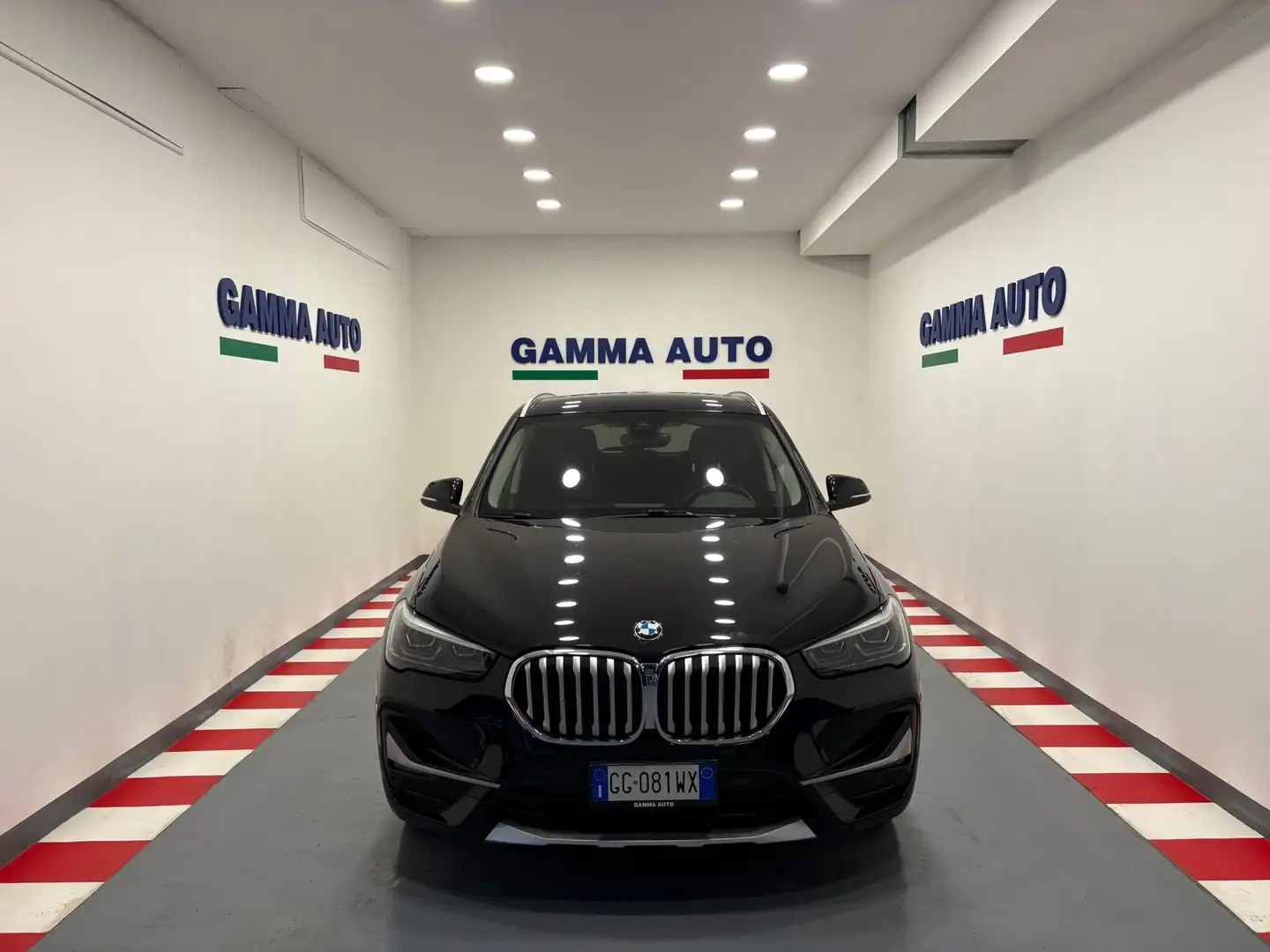 BMW X1 18d XDRIVE XLINE PLUS TAGL.BMW UNIPRO' FATTURABILE Zwart - 1