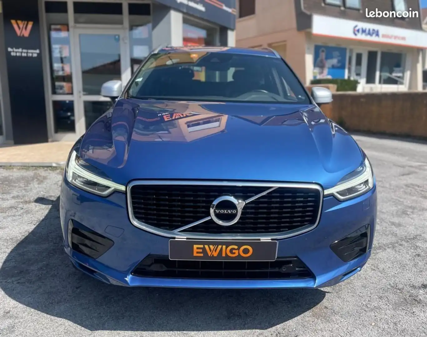 Volvo XC60 2.0 D4 190 R DESIGN AWD GEARTRONIC 8 Blauw - 2