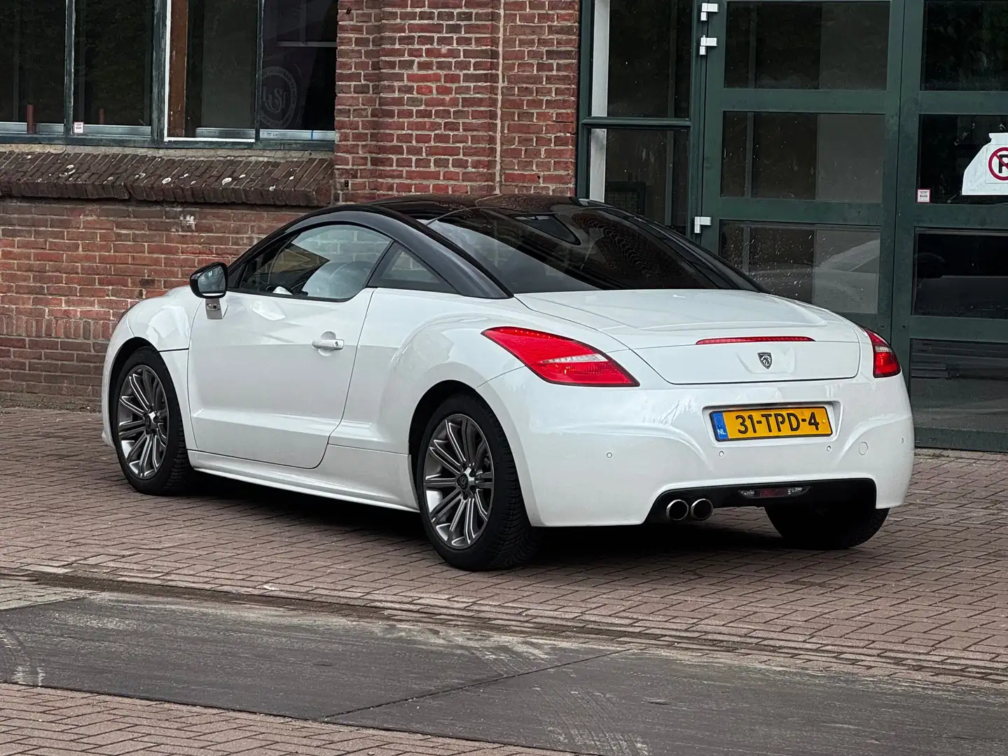 Peugeot RCZ RCZ 1.6 THP IN PRIJS VERLAAGD!! Wit - 2