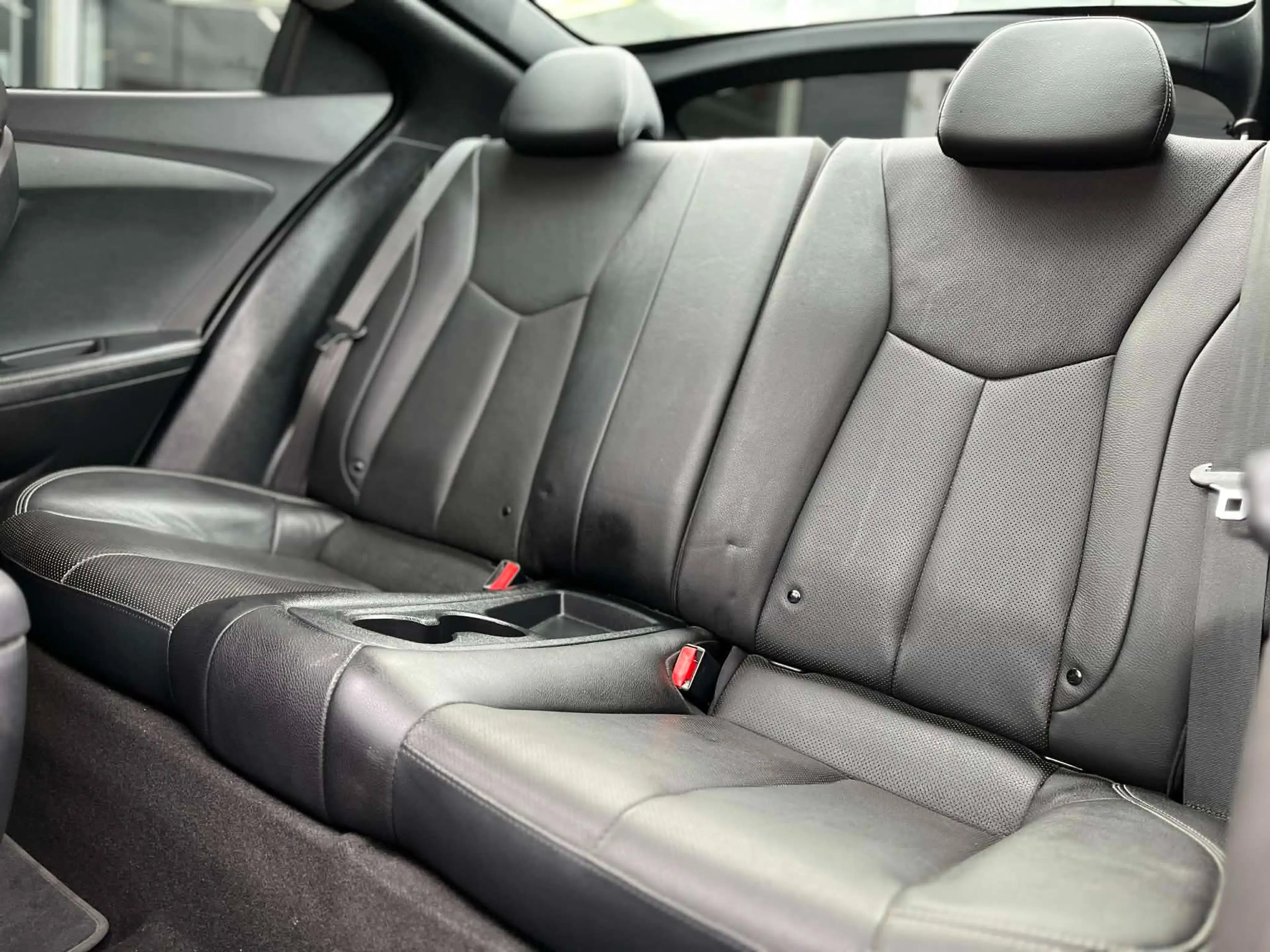 Hyundai VELOSTER Veloster Turbo COULEUR MAT ORIGINAL*T.O*LED*PDC* — photo 14