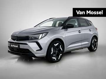 1.6 Turbo Plug-In Hybrid 4x4 GSe | Camera | Naviga