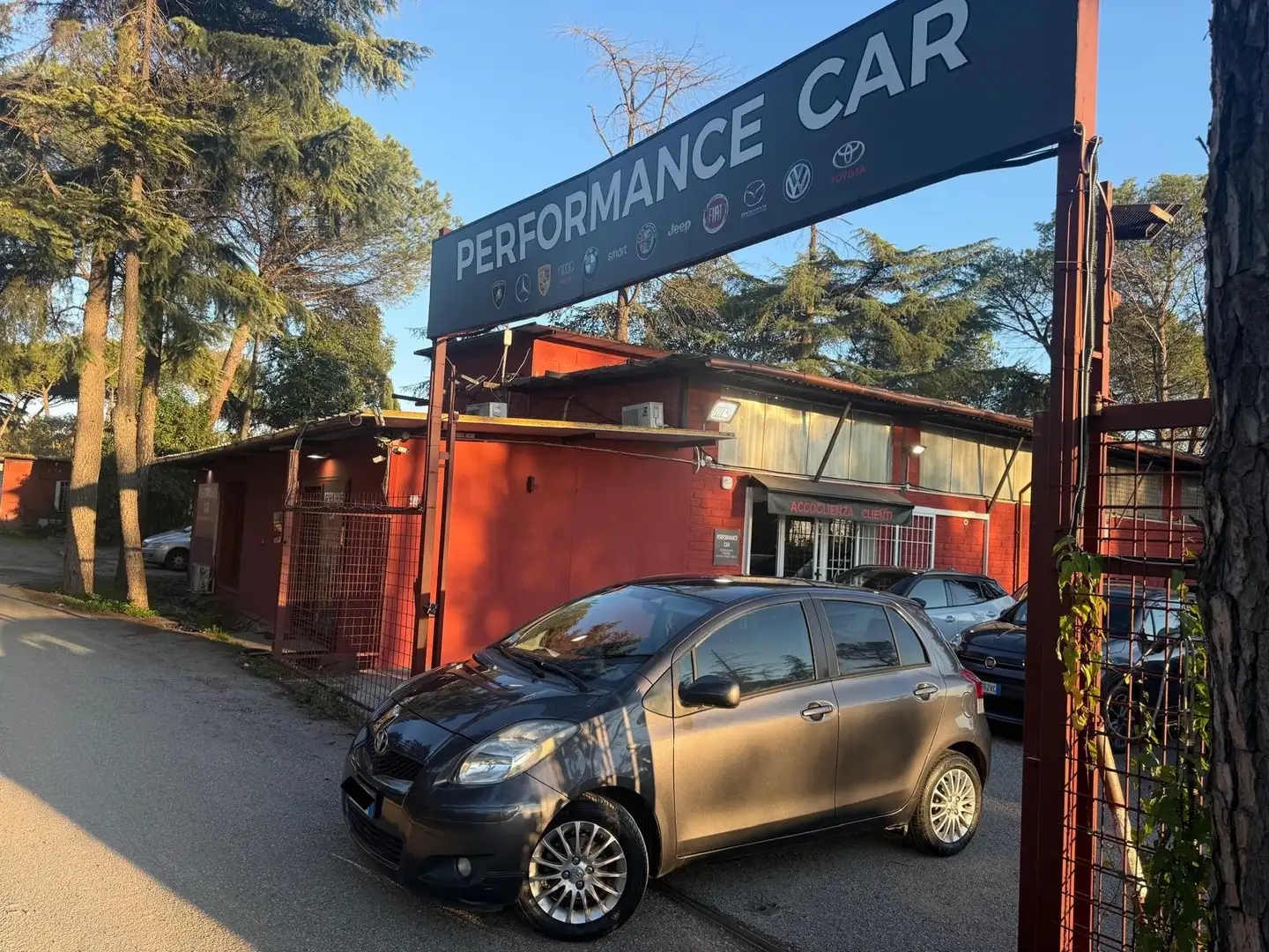 Toyota Yaris Yaris 1.3 5 porte Grigio - 1