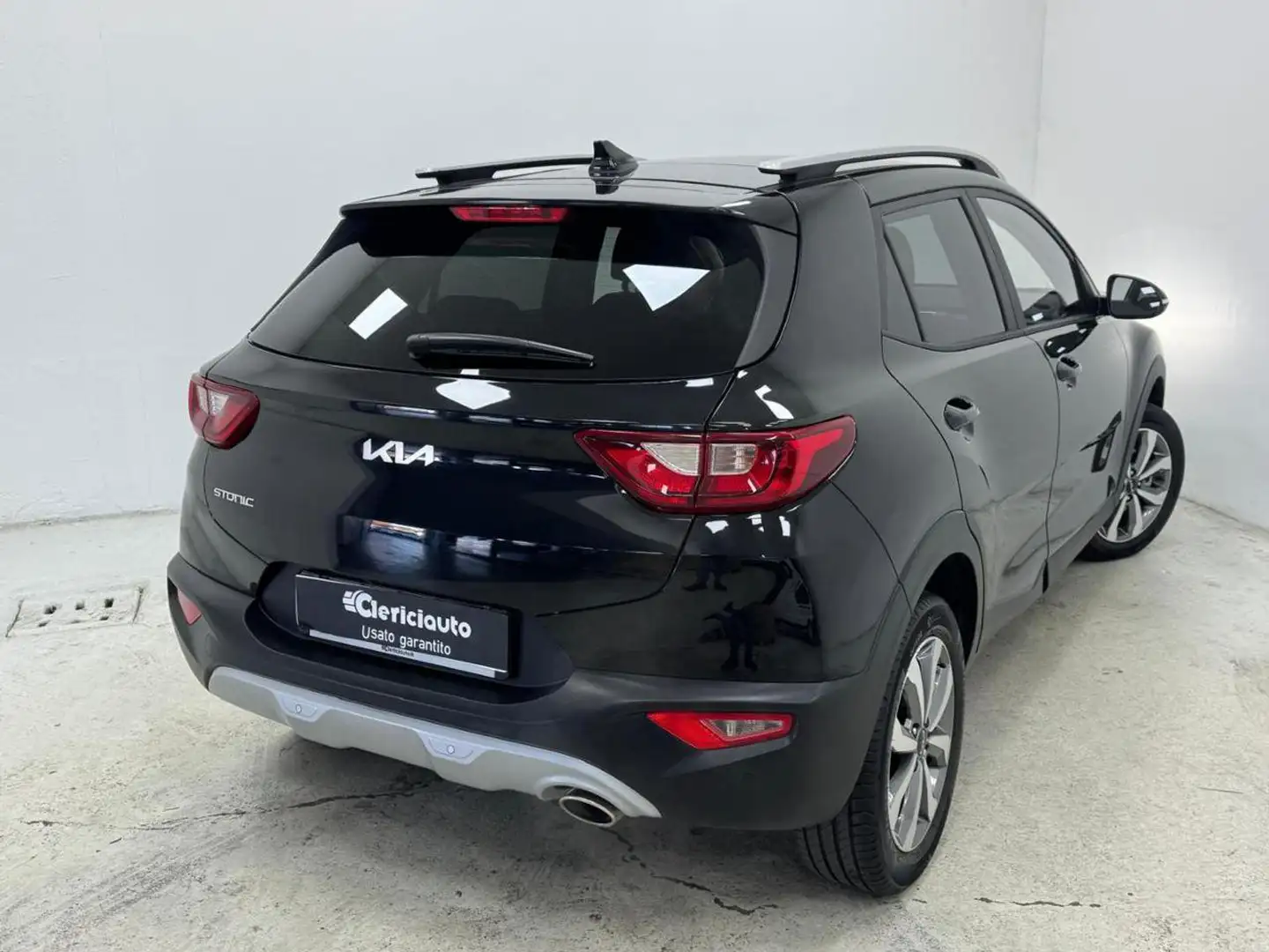 Kia Stonic 1.2 MPI Style Noir - 2