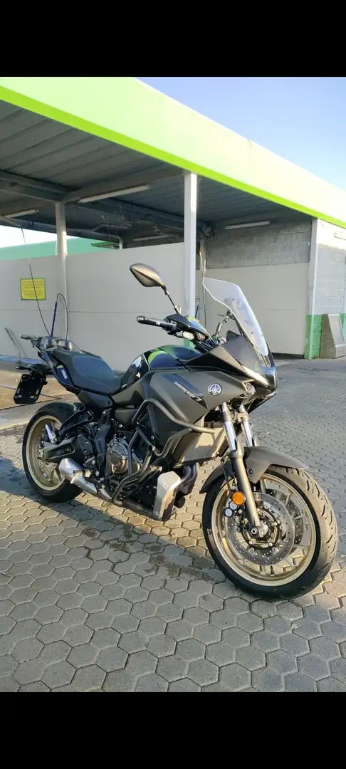 Yamaha Tracer 7 Nero - 1