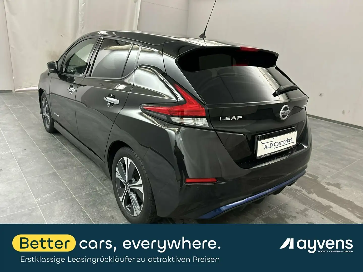 Nissan Leaf 40 kWh Tekna Limousine, 5-türig, Direktantrieb, 1- Schwarz - 2