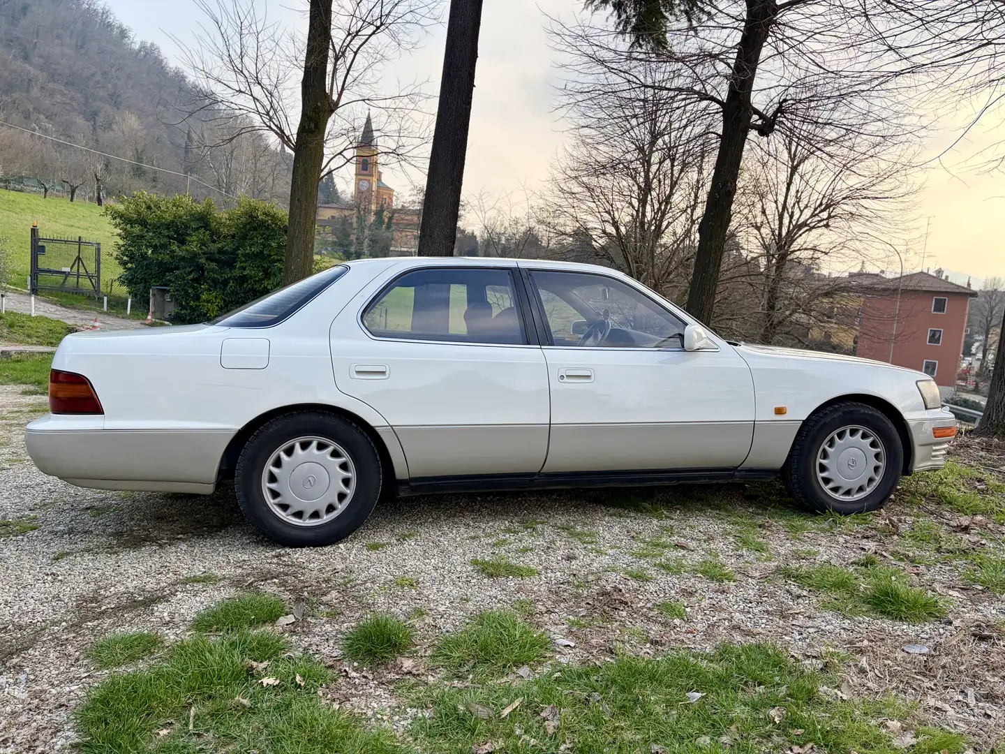 Lexus LS 400 400i 4.0 V8 32v cat. - 2