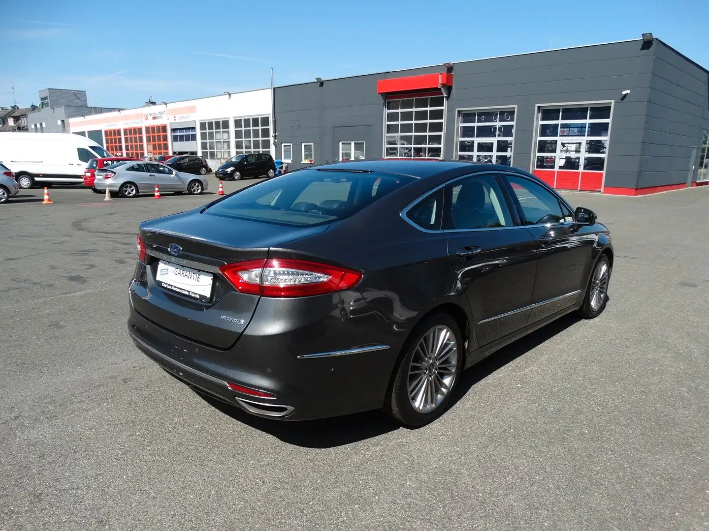 Ford Mondeo Lim. Hybrid Vignale*1Hand*LED*LEDER*NAVI Grau - 2