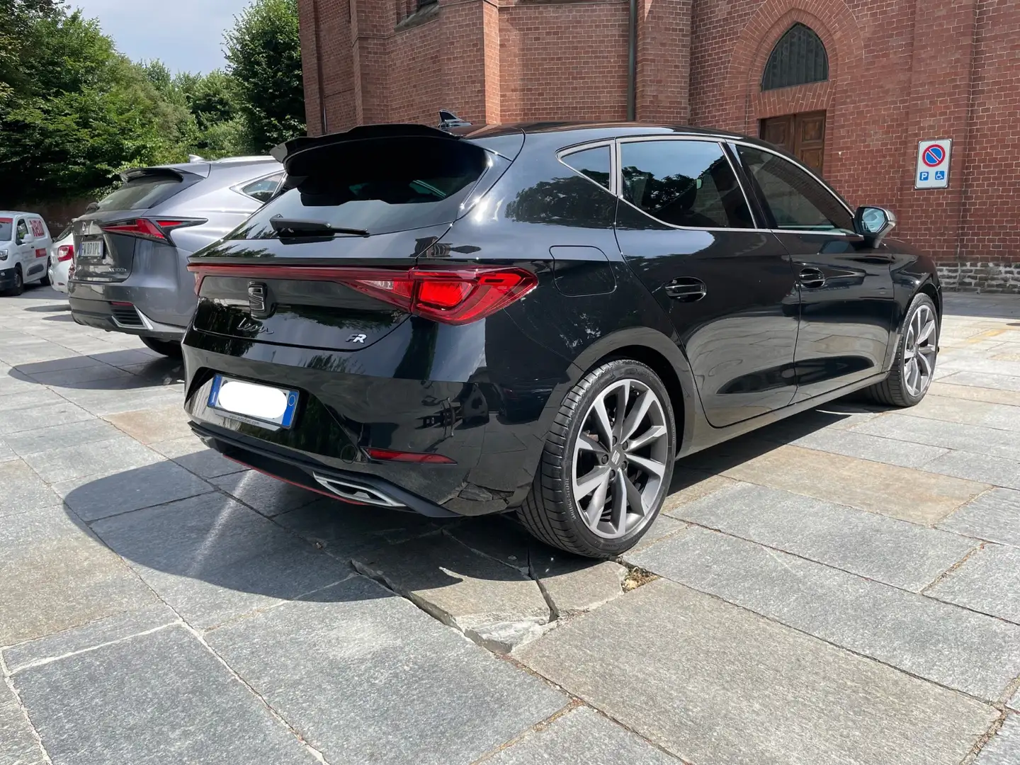 SEAT Leon 1.5 tsi FR 130cv Nero - 2