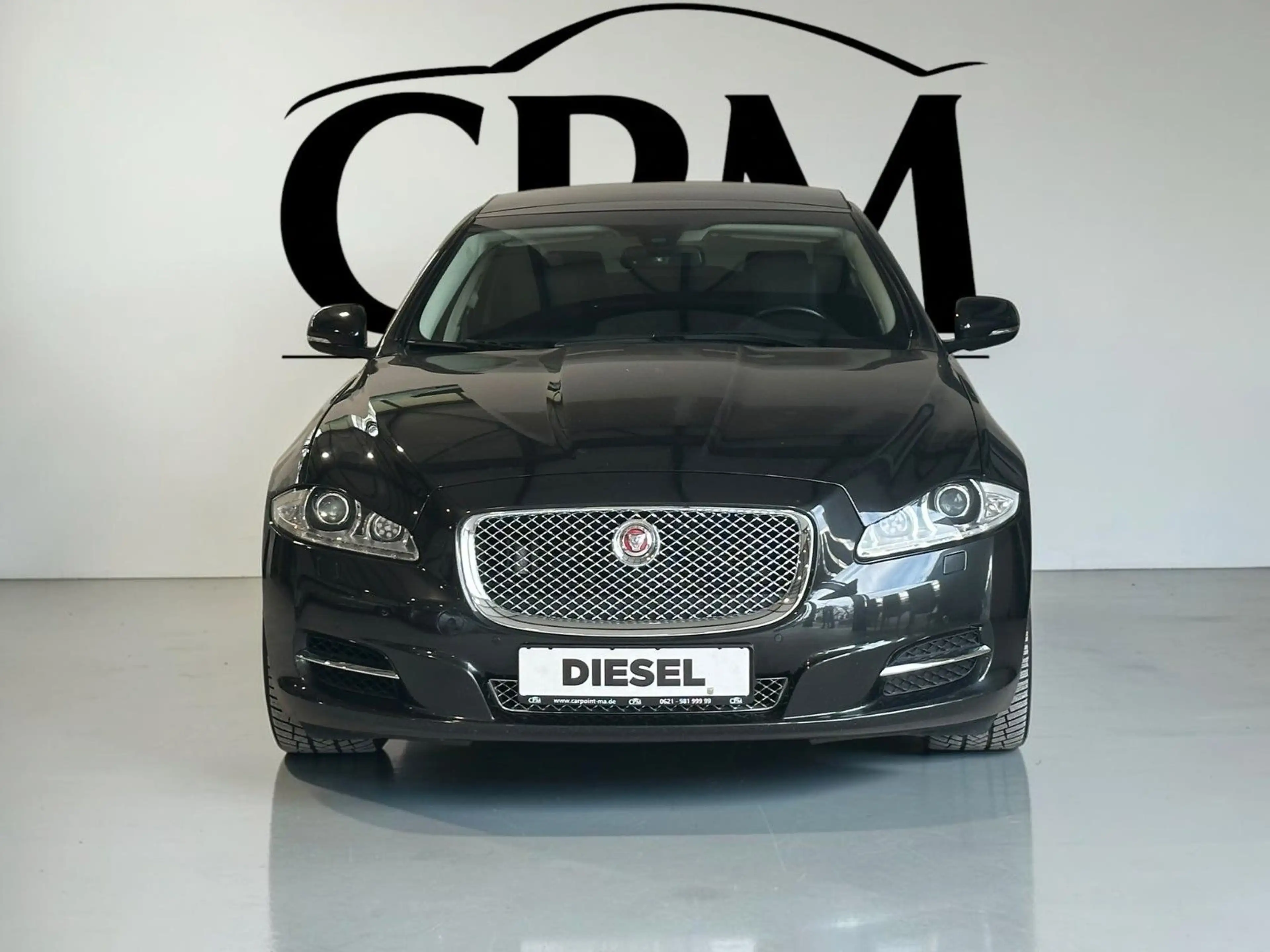 Jaguar XJ PREMIUM LUXURY LEDER NAVI XENON TOP ZUSTAND — photo 2