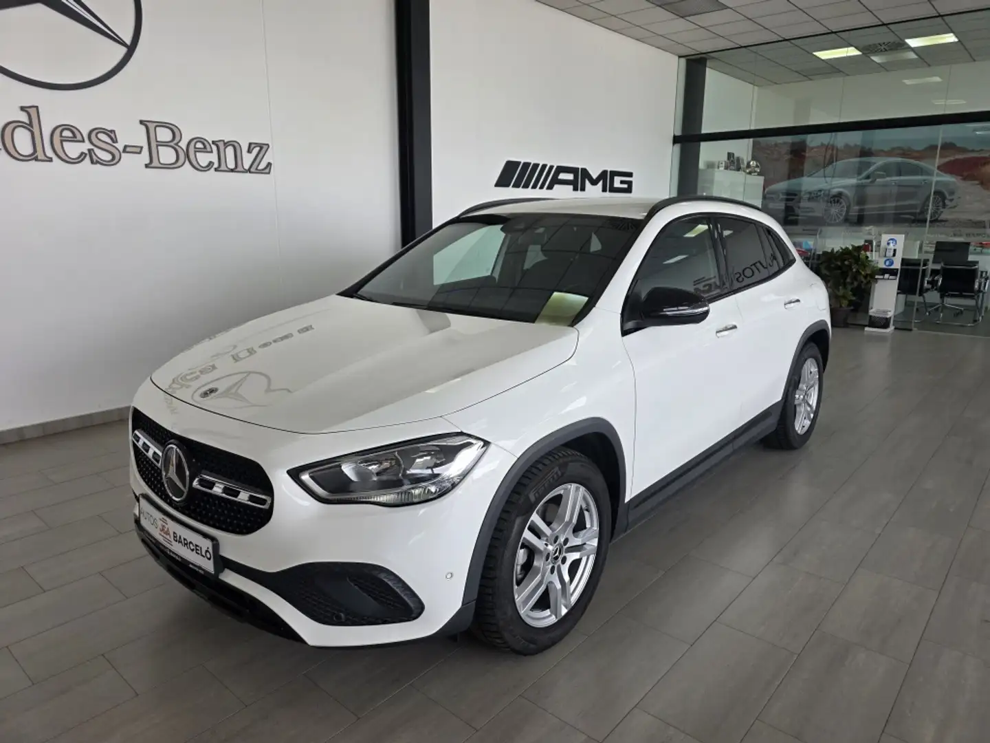 Mercedes-Benz GLA 200 200d 8G-DCT Blanc - 1