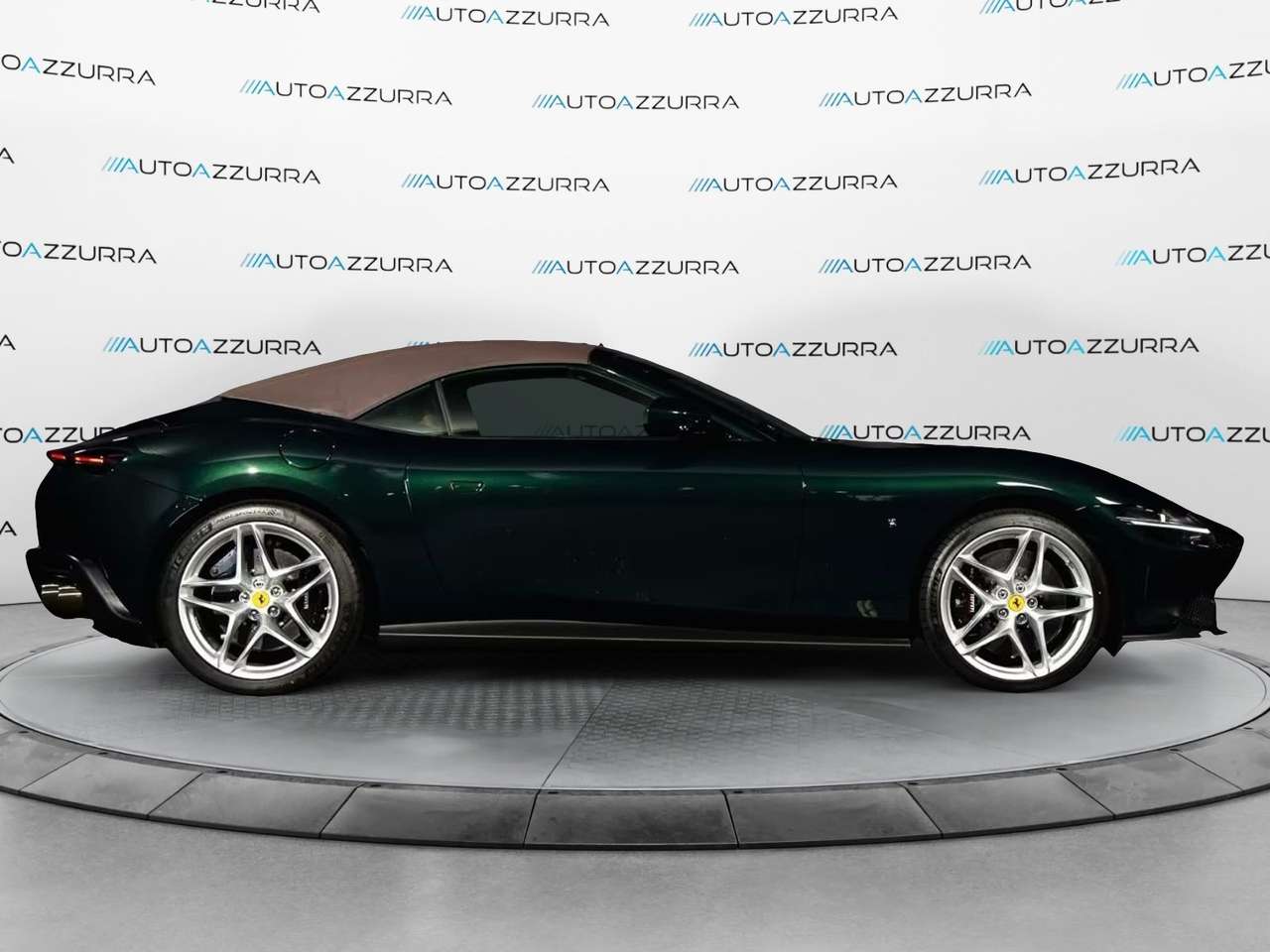 Ferrari Roma Roma Spider