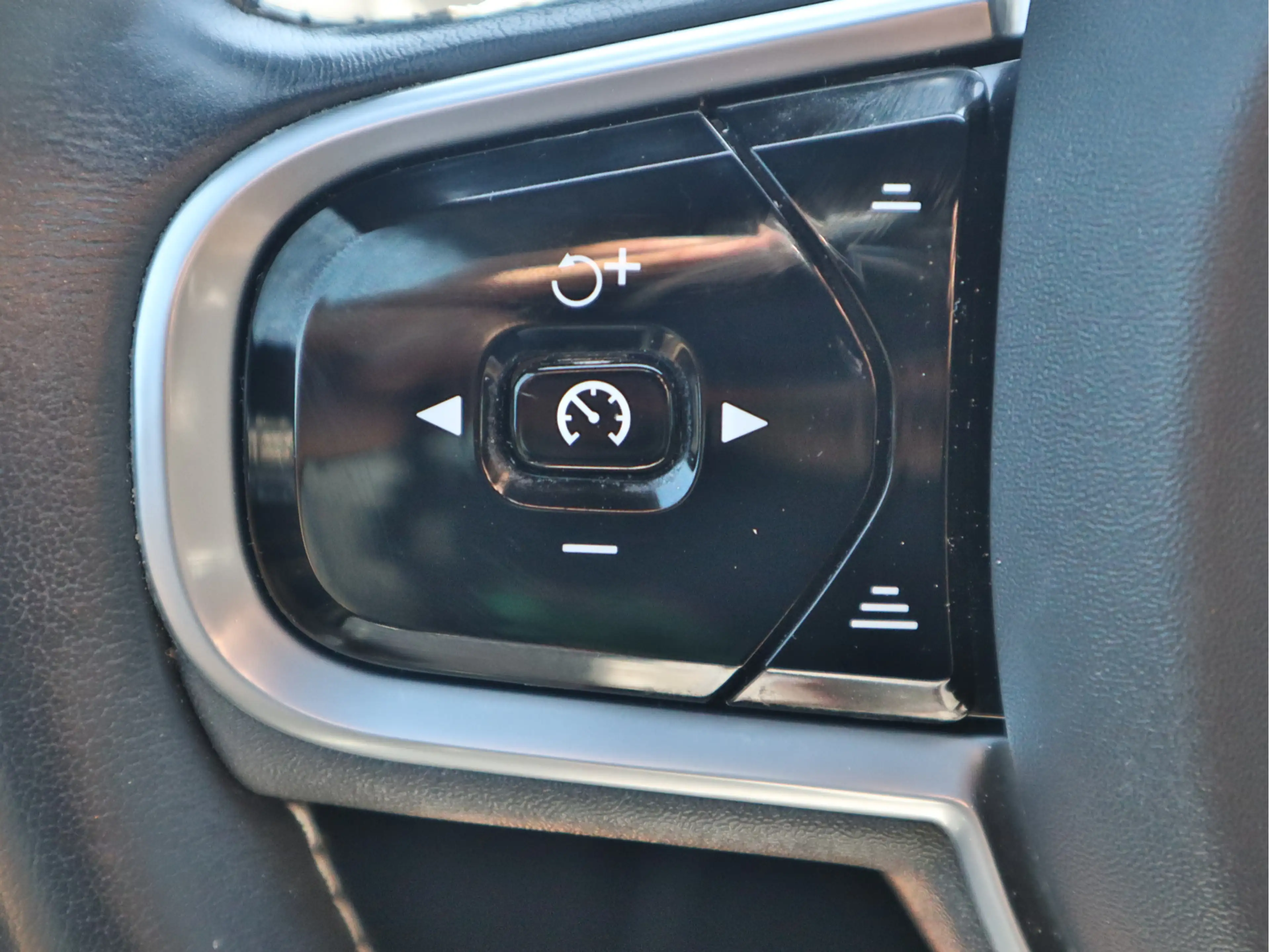Volvo S60 2.0 T6 AWD Twin Engine R-Design Memory | Adaptieve — photo 16