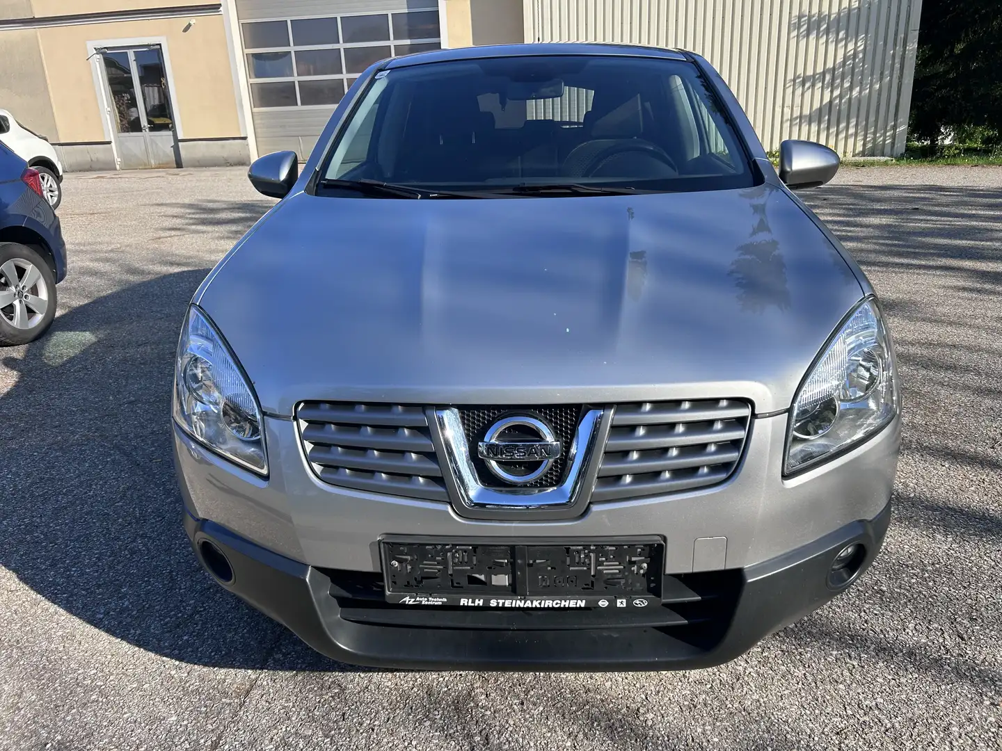 Nissan Qashqai 2,0 dCi 4WD DPF Allrad - 1