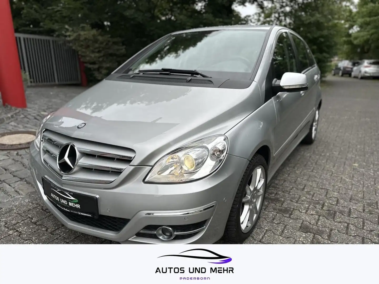 Mercedes-Benz B 180 B -Klasse B 180 (245.232) Klima Einparkhilfe Argent - 1