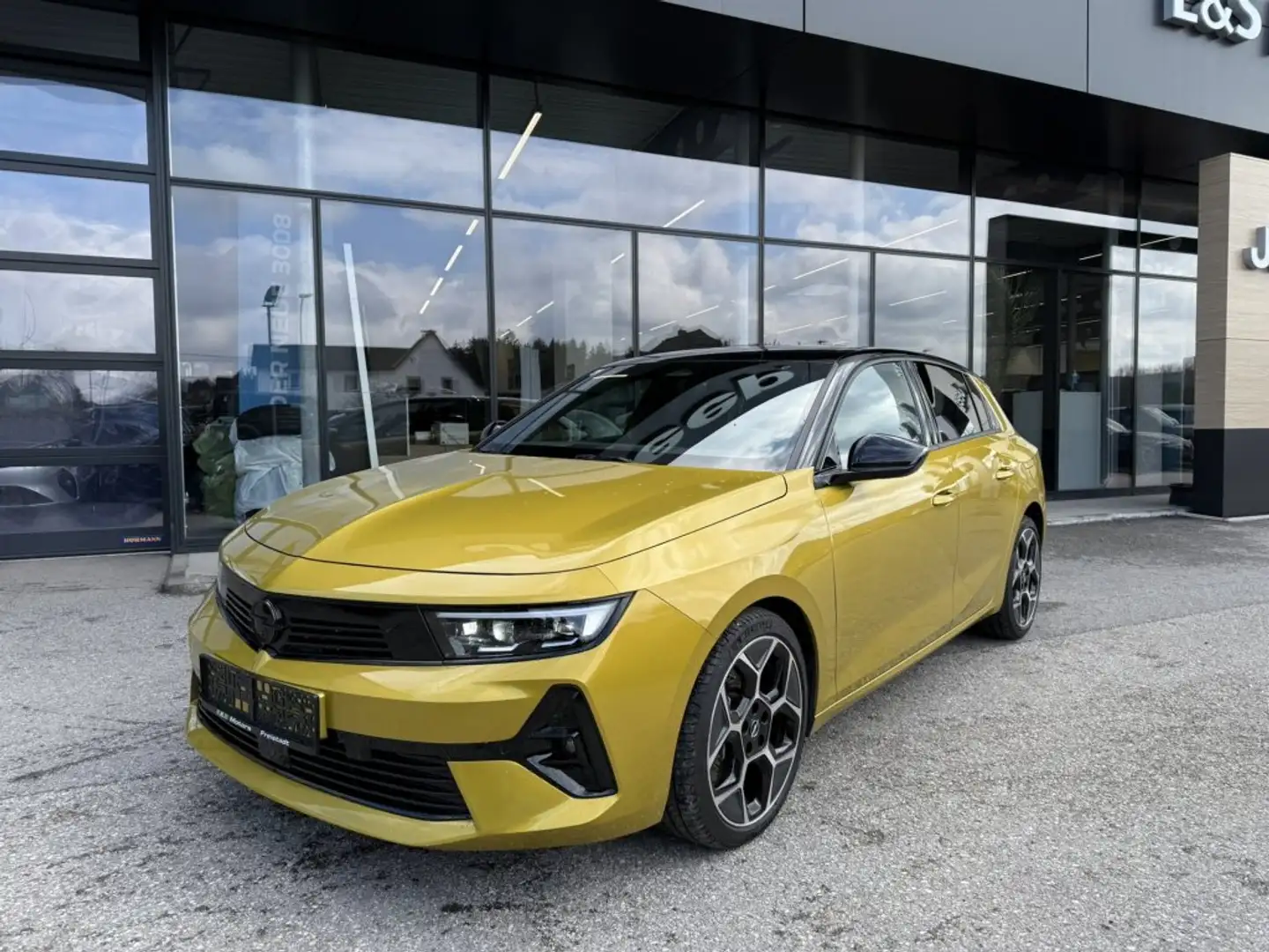 Opel Astra 1,6 Turbo PHEV GS Line Aut. Jaune - 1